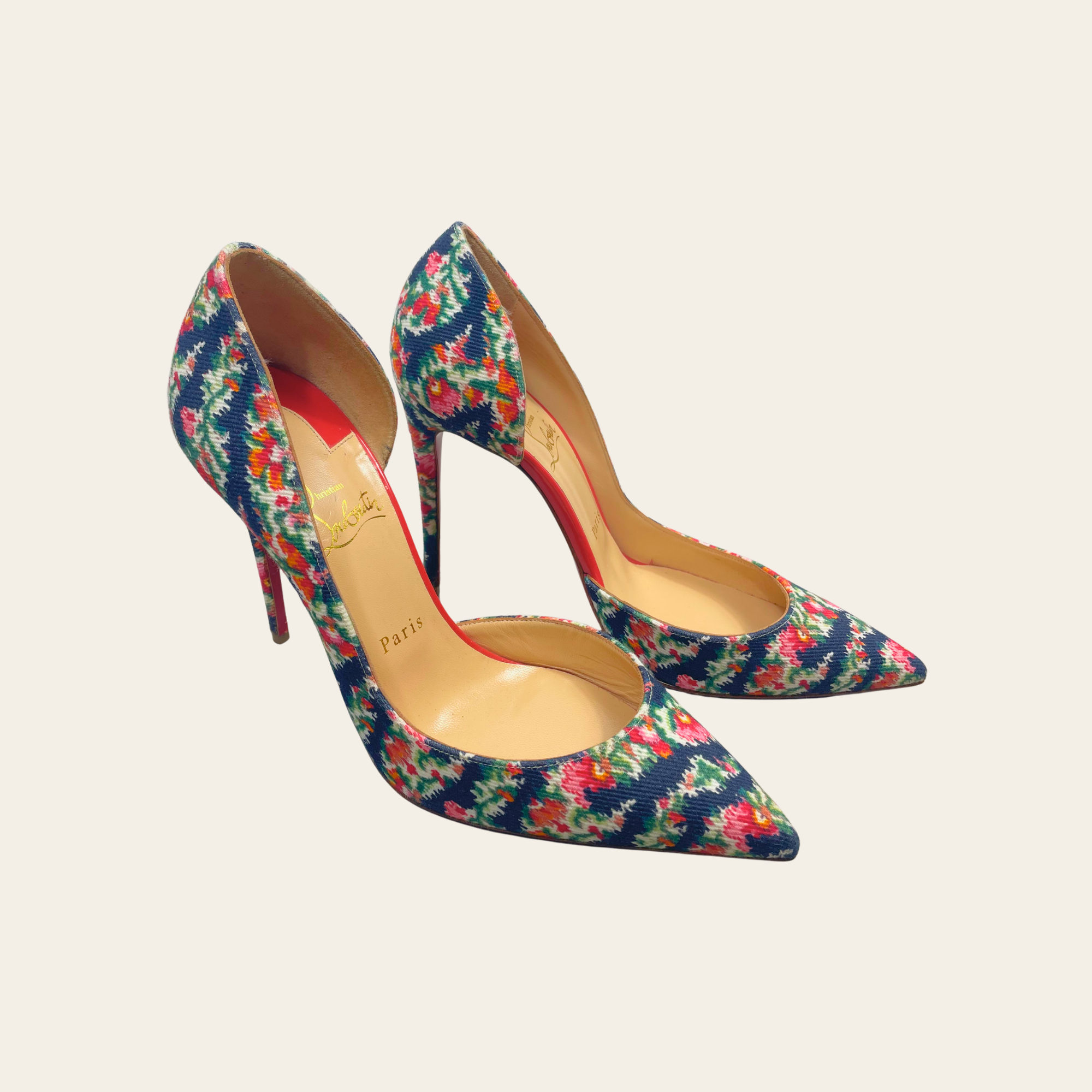 Christian Louboutin Intern Flat Patent Hawai Corazon 100, T38