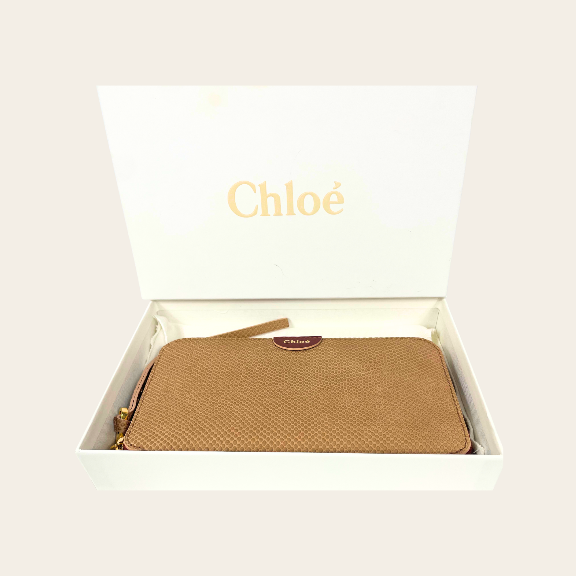 Chloé – Portefeuille Zippé Bea en Cuir Grainé