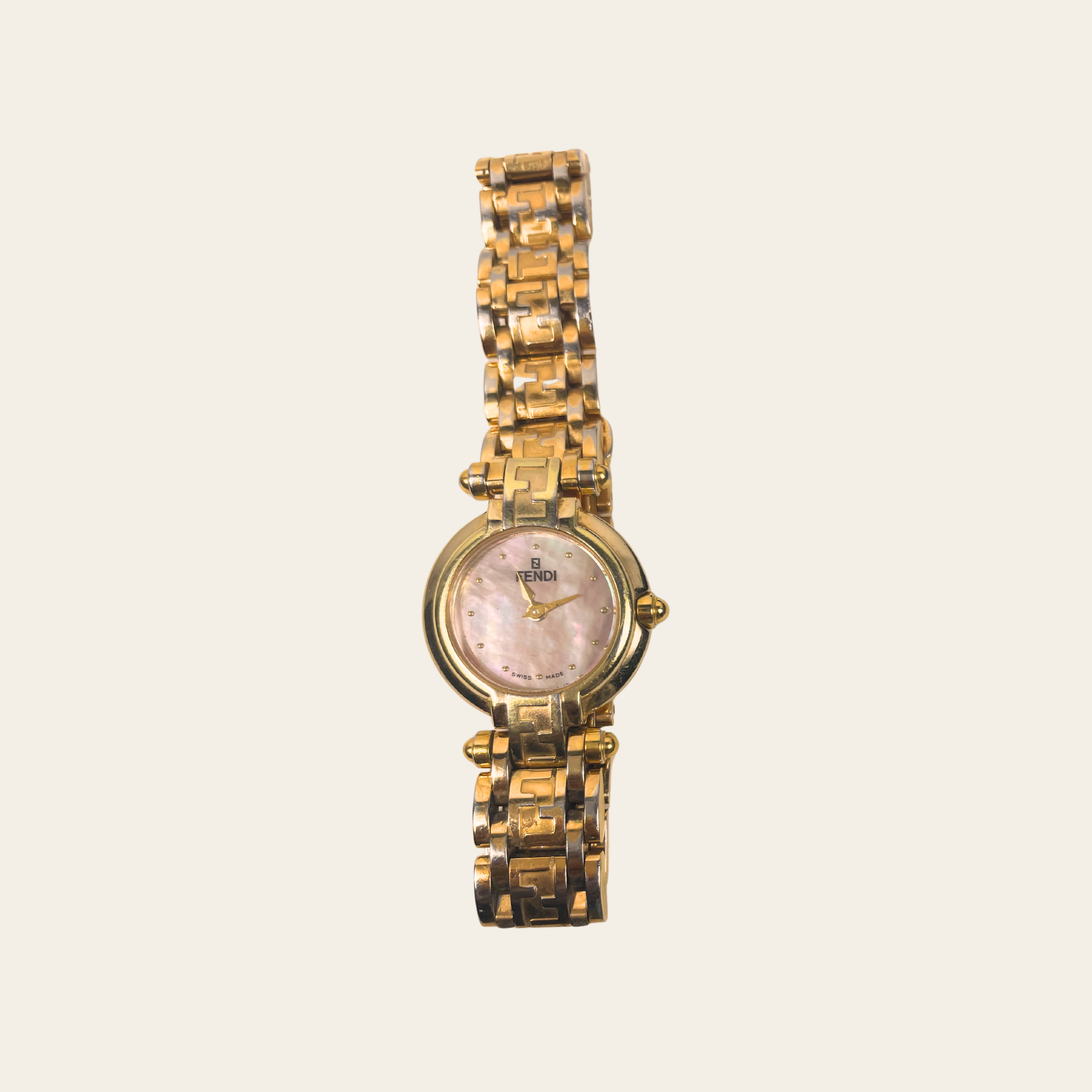 Fendi – Montre Classic Logo FF en acier inoxydable doré