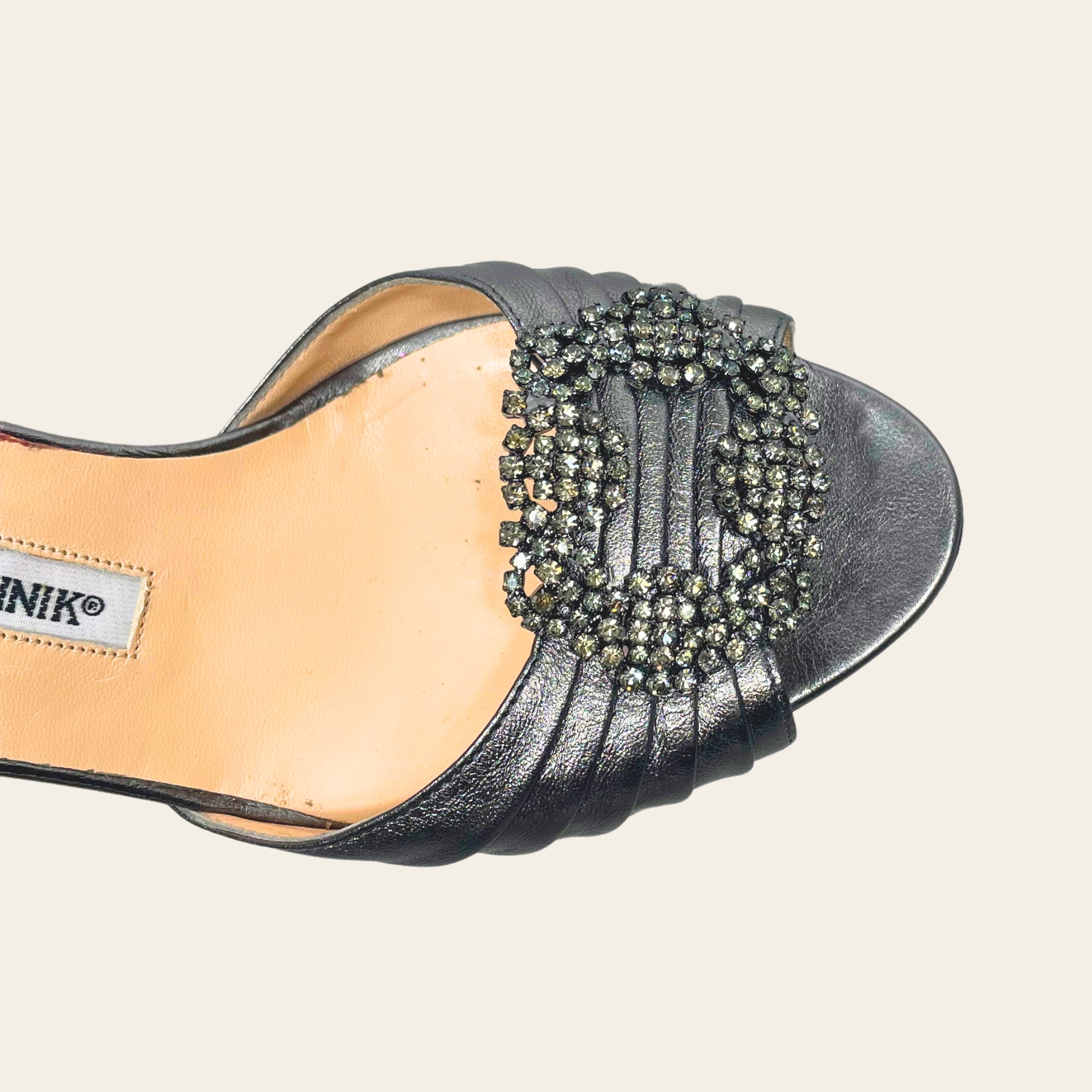 Manolo Blahnik Hangisi, 38.5