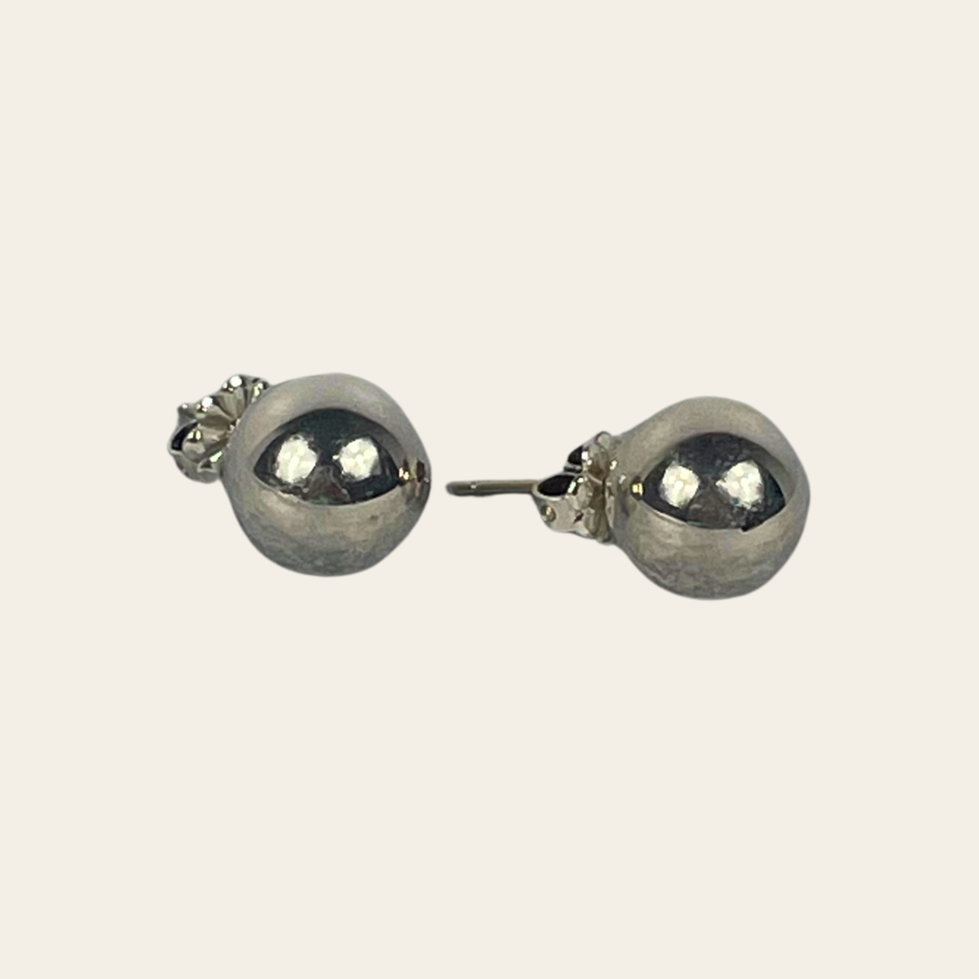 TIFFANY & CO. – Boucles d’Oreilles HardWear Ball Argent Sterling 925