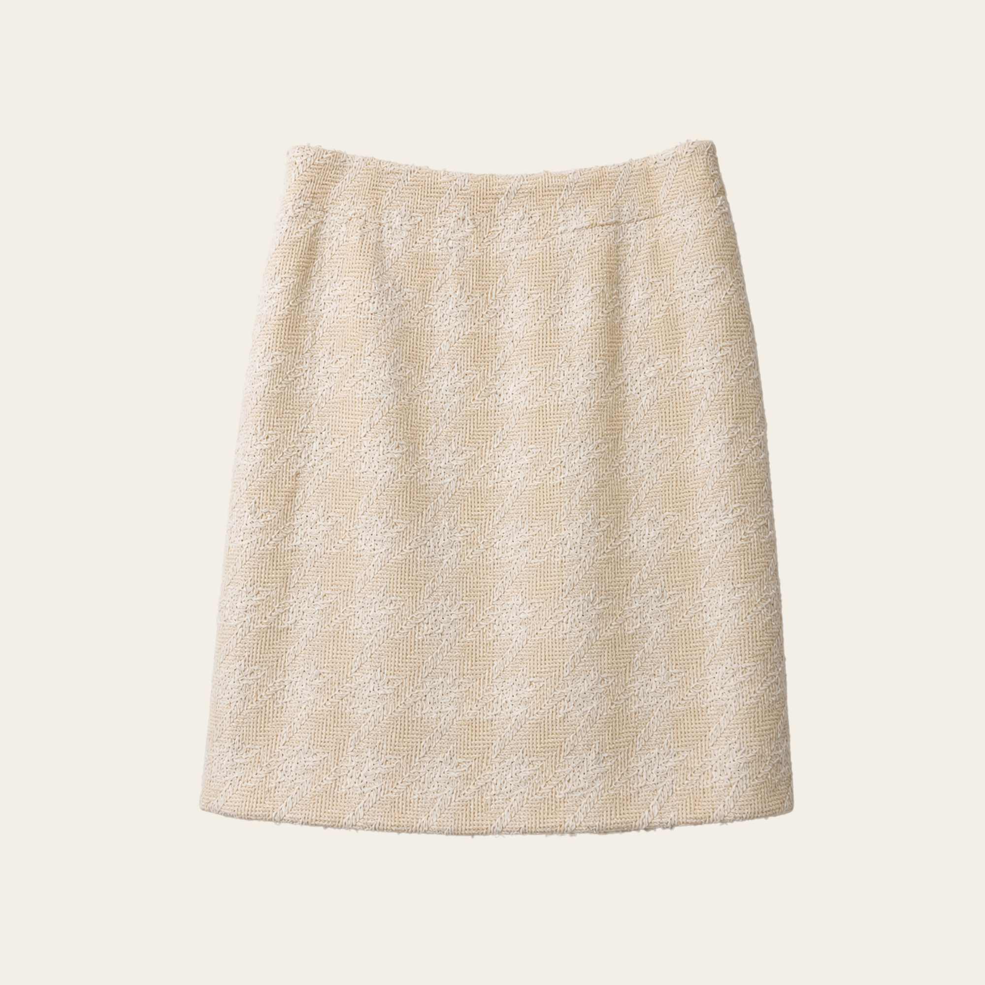 CHANEL – Collection 96P, Ensemble tailleur en tweed écru (Veste & Jupe)