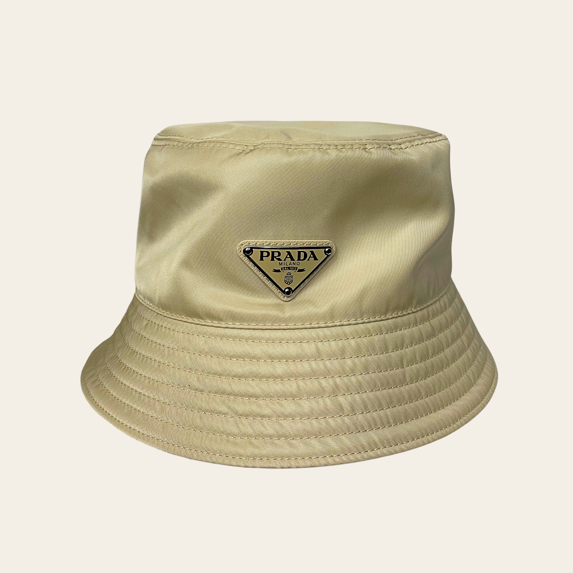 PRADA - Chapeau Bucket Re-Nylon
