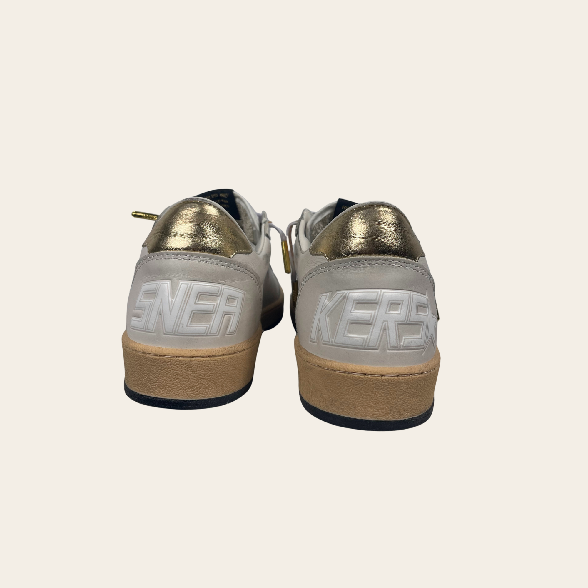 GOLDEN GOOSE DELUXE BRAND - Ball Star Sneakers White and Gold, 39