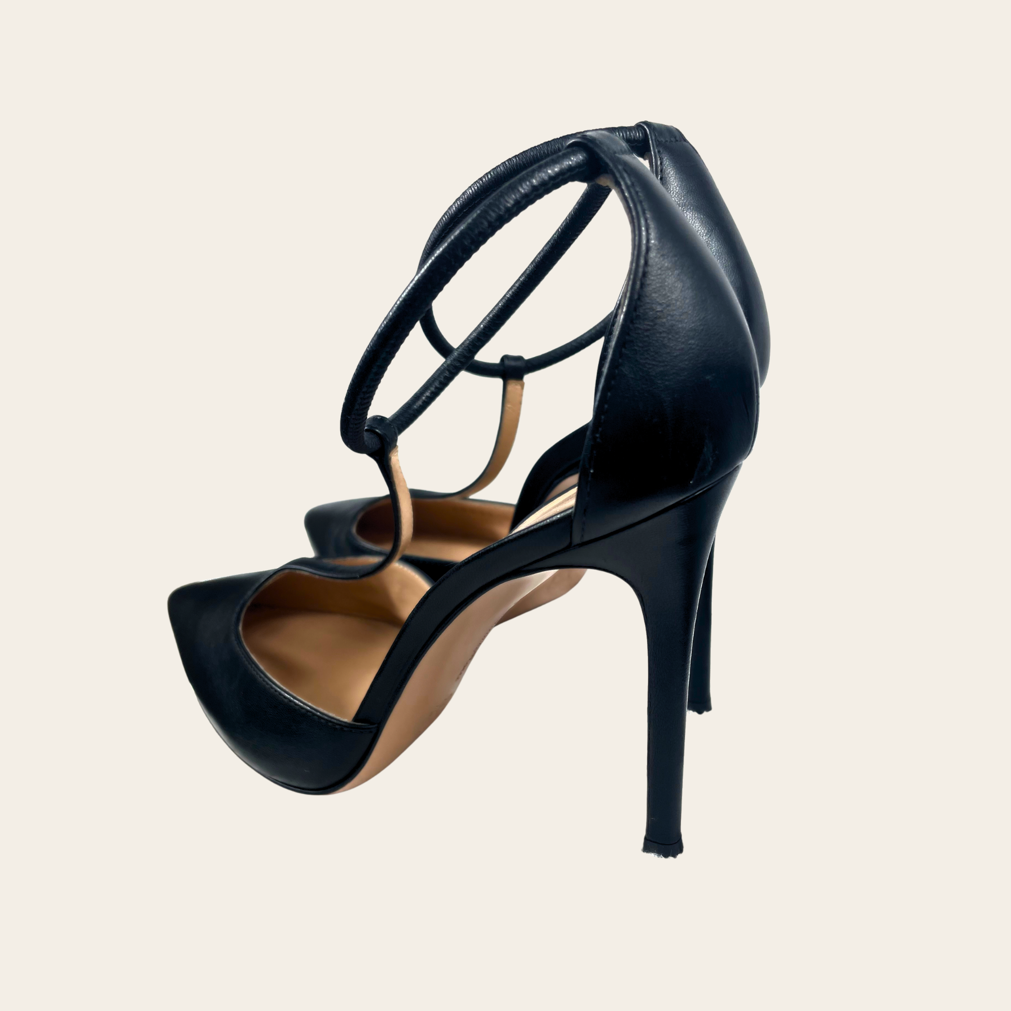 GIANVITO ROSSI - Ribbon T-Strap Pumps 36