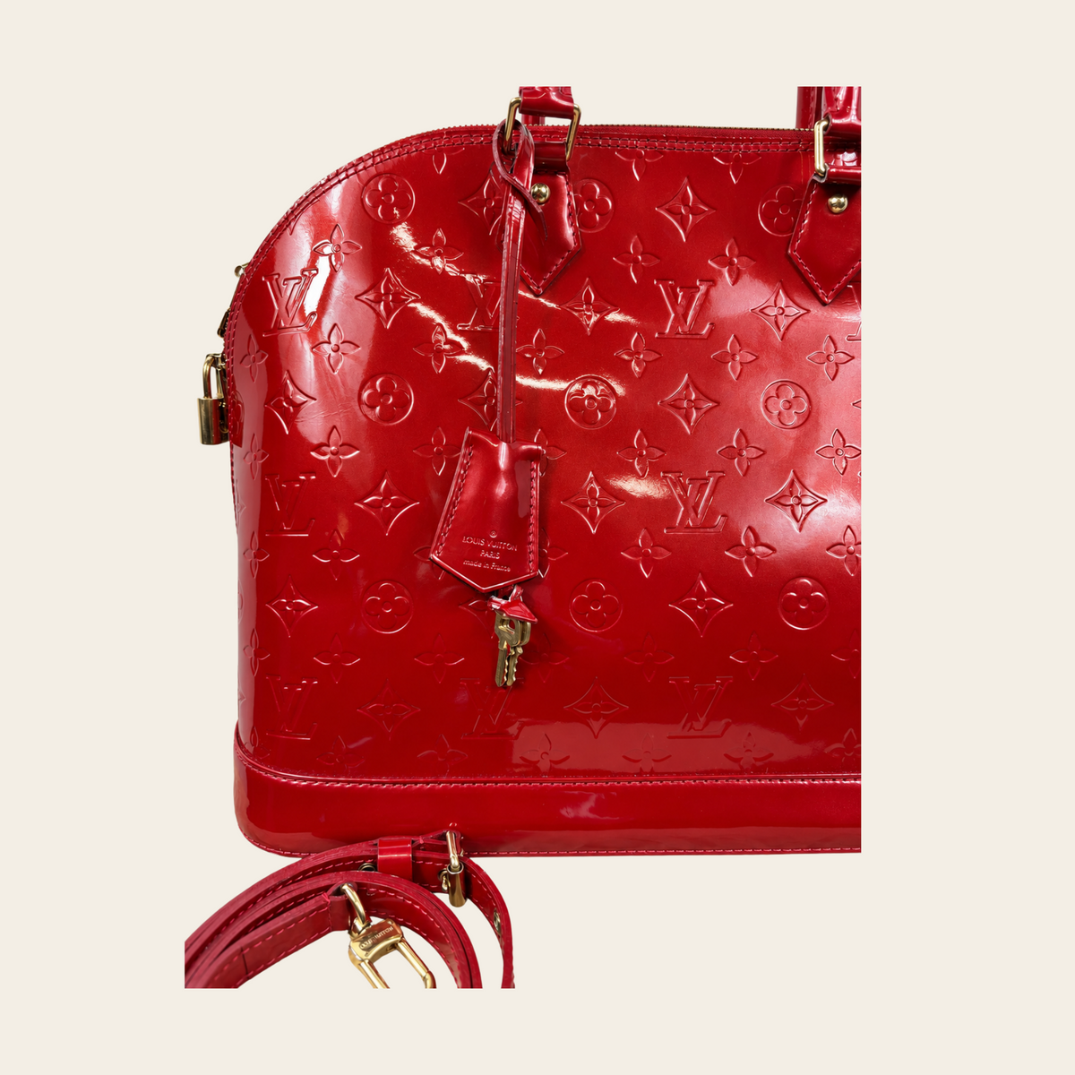 LOUIS VUITTON — Sac Alma GM en cuir Monogram Vernis Pomme d'amour