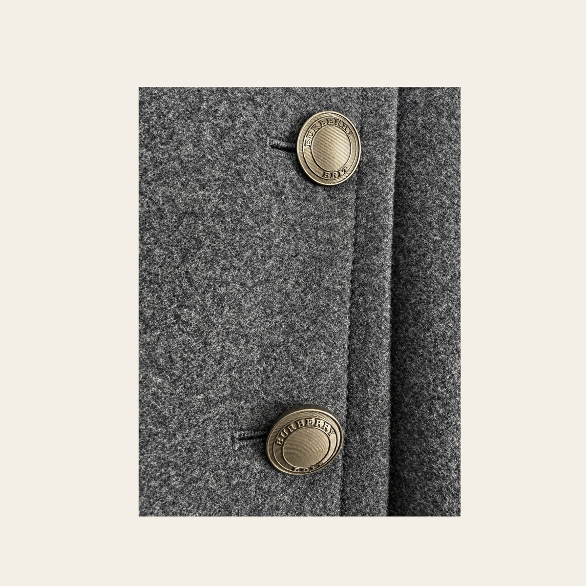 BURBERRY BRIT — Manteau Banaptes croisé en laine vierge et cachemire gris anthracite, taille UK 14 / US 12