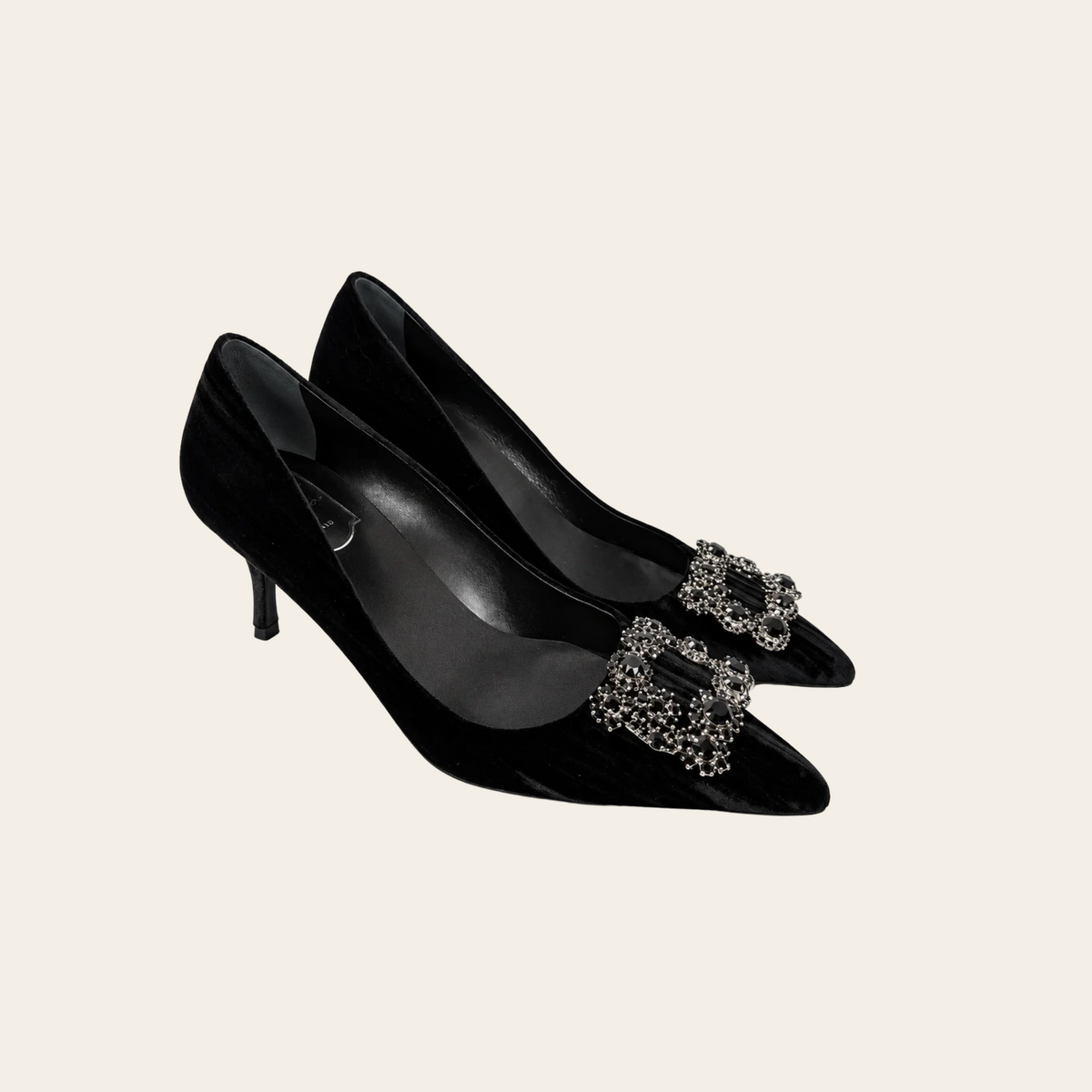 ROGER VIVIER — Escarpins en velours noir à boucles bijoux ornées de strass noirs et argentés, taille 39