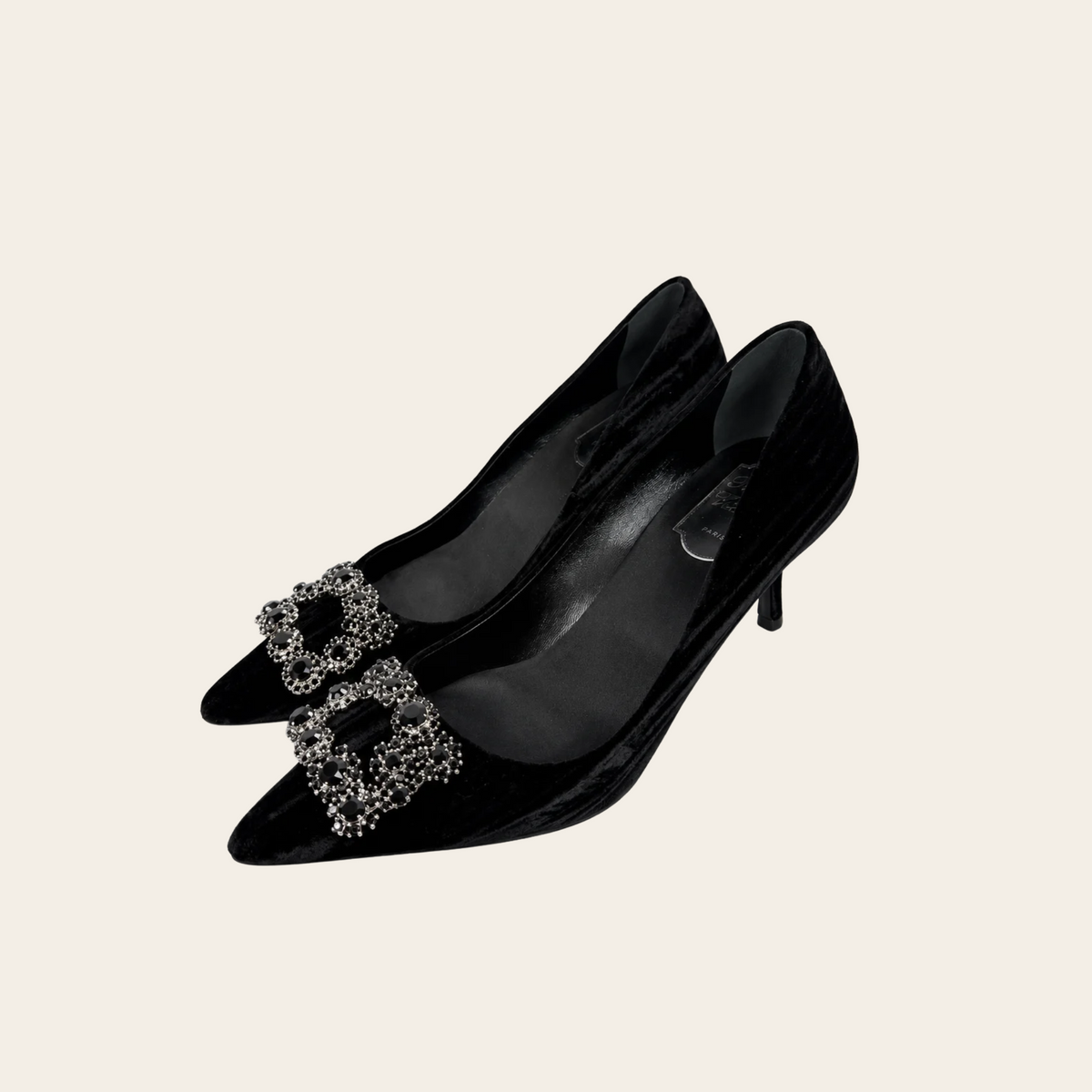 ROGER VIVIER — Escarpins en velours noir à boucles bijoux ornées de strass noirs et argentés, taille 39