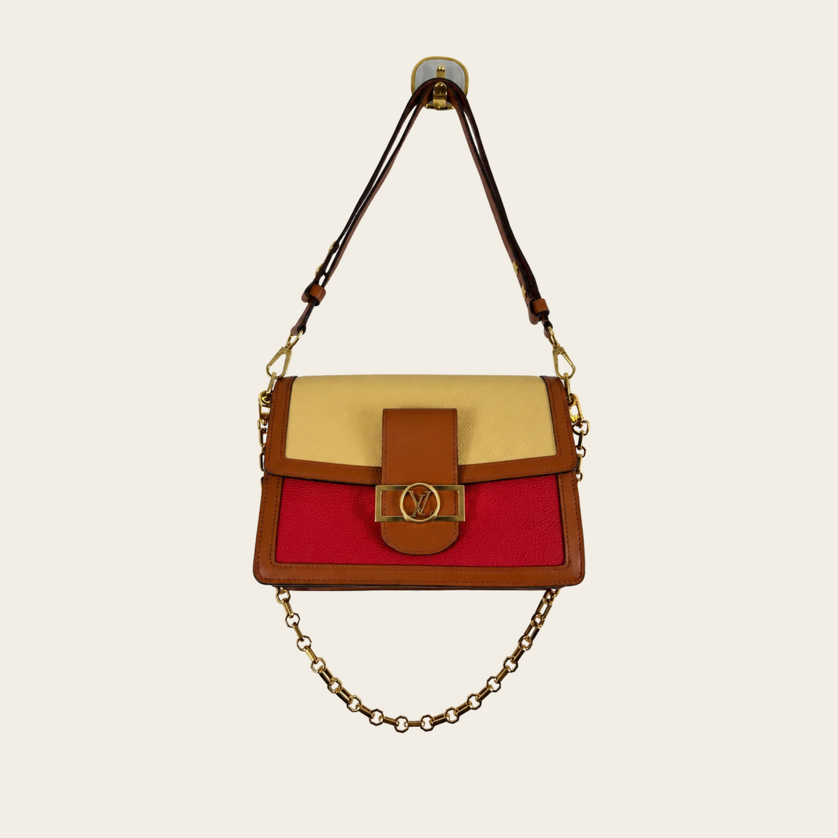 LOUIS VUITTON — Sac Dauphine MM en cuir tricolore crème, cognac et rose framboise