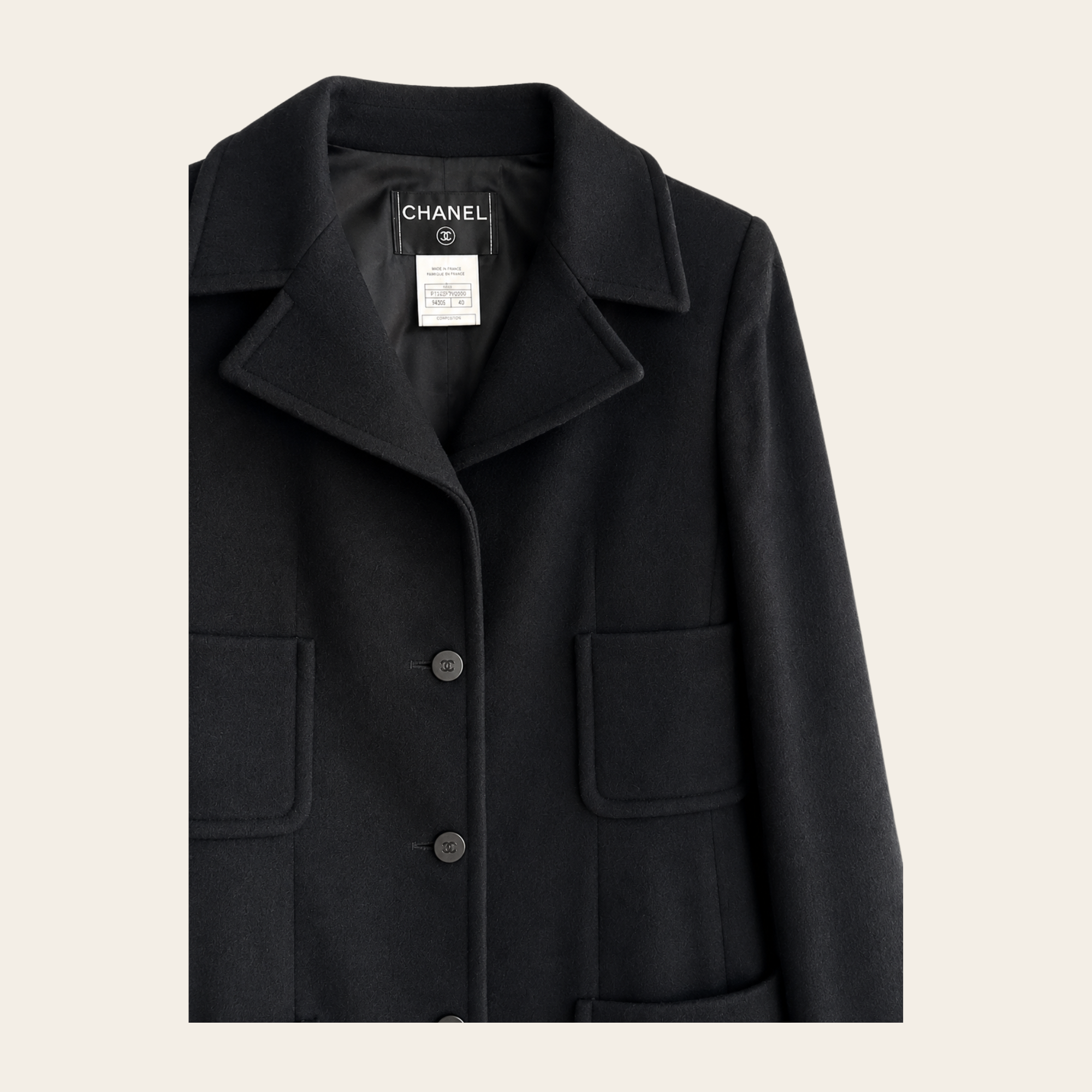 CHANEL – Manteau Four-Pocket en Cachemire à Boutons CC, Taille 40