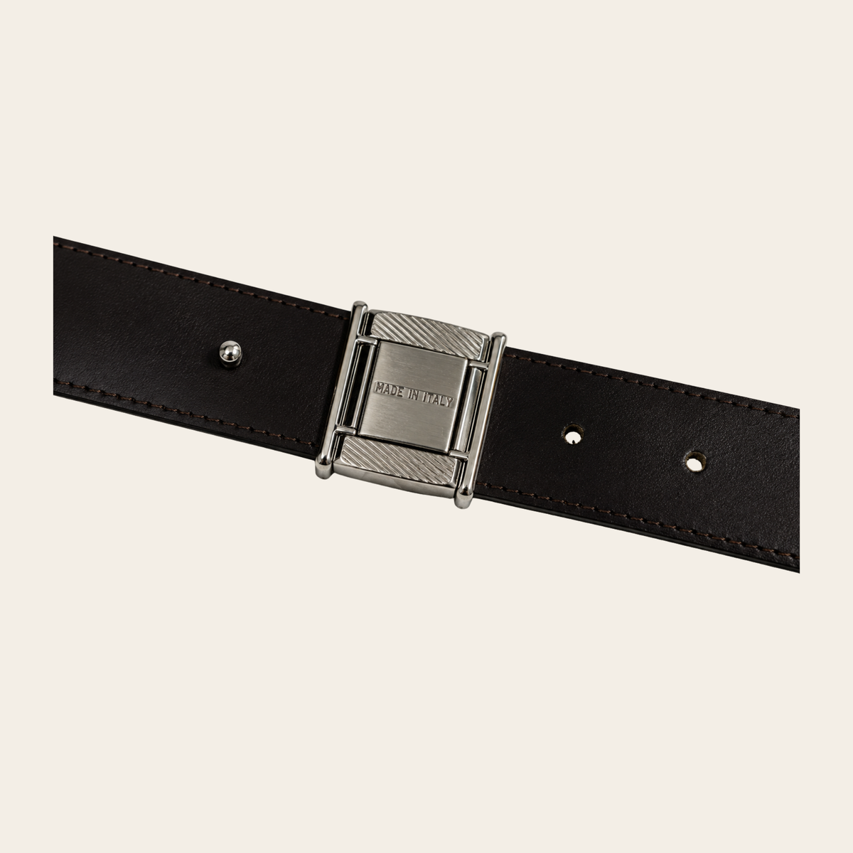 BURBERRY – Haymarket Check Equestrian Knight Plaque Belt