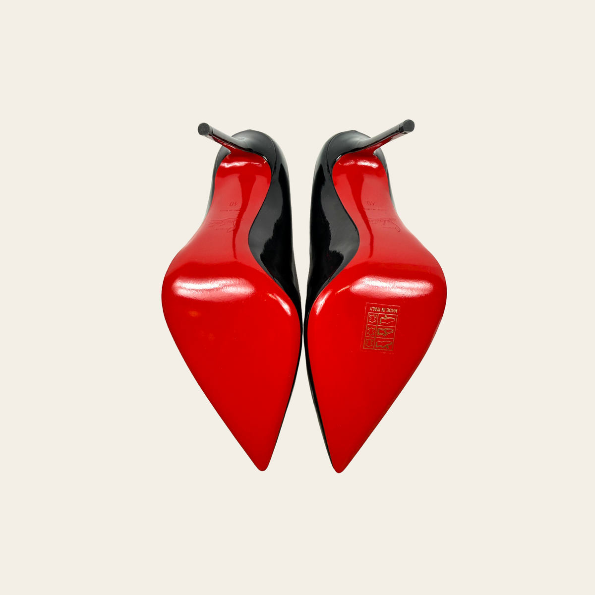 ESCARPINS CHRISTIAN LOUBOUTIN HOT CHICK 130 EN CUIR VERNI NOIR, TAILLE 40