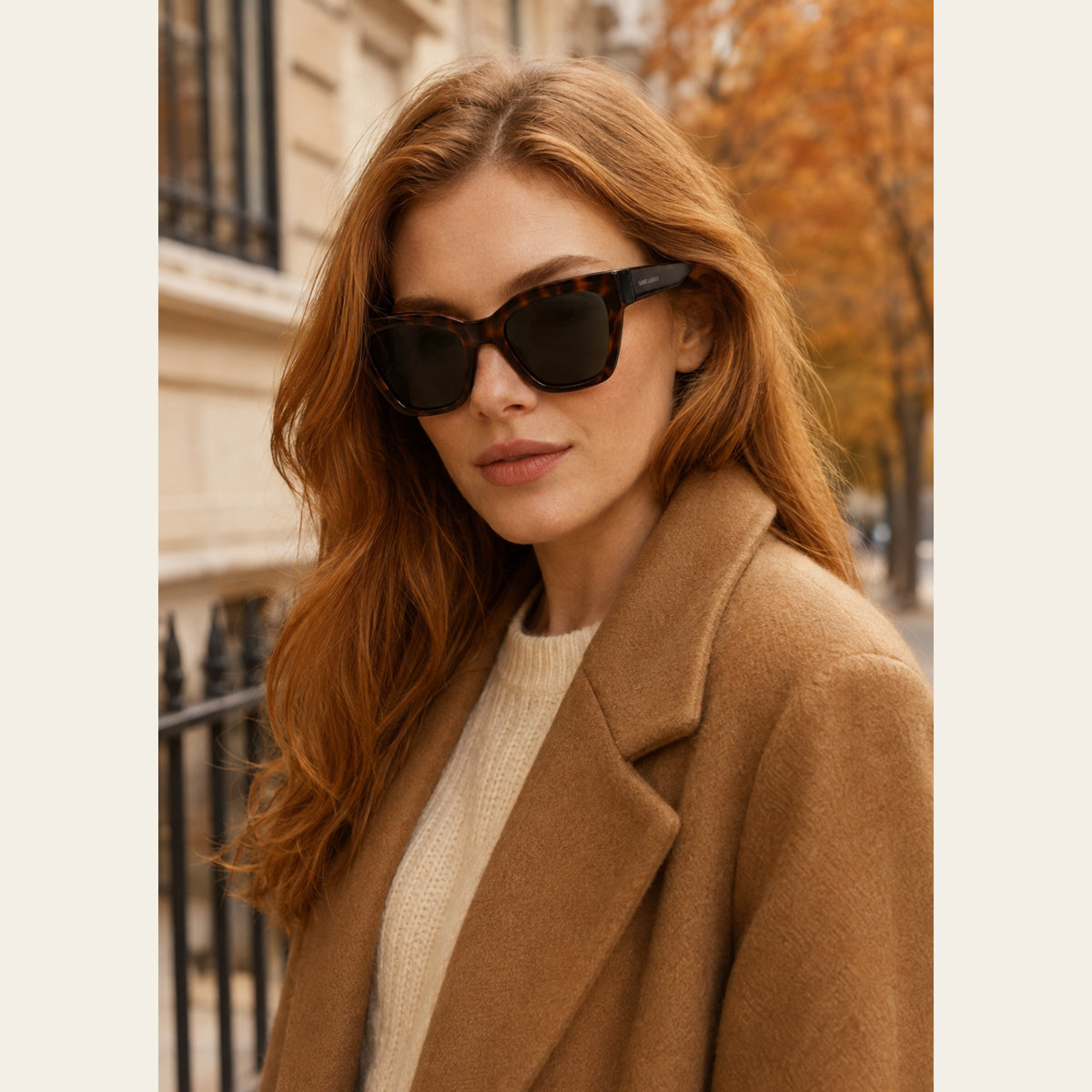 SAINT LAURENT – Lunettes de soleil SL 641 002 en acétate écaille foncée, Taille 52
