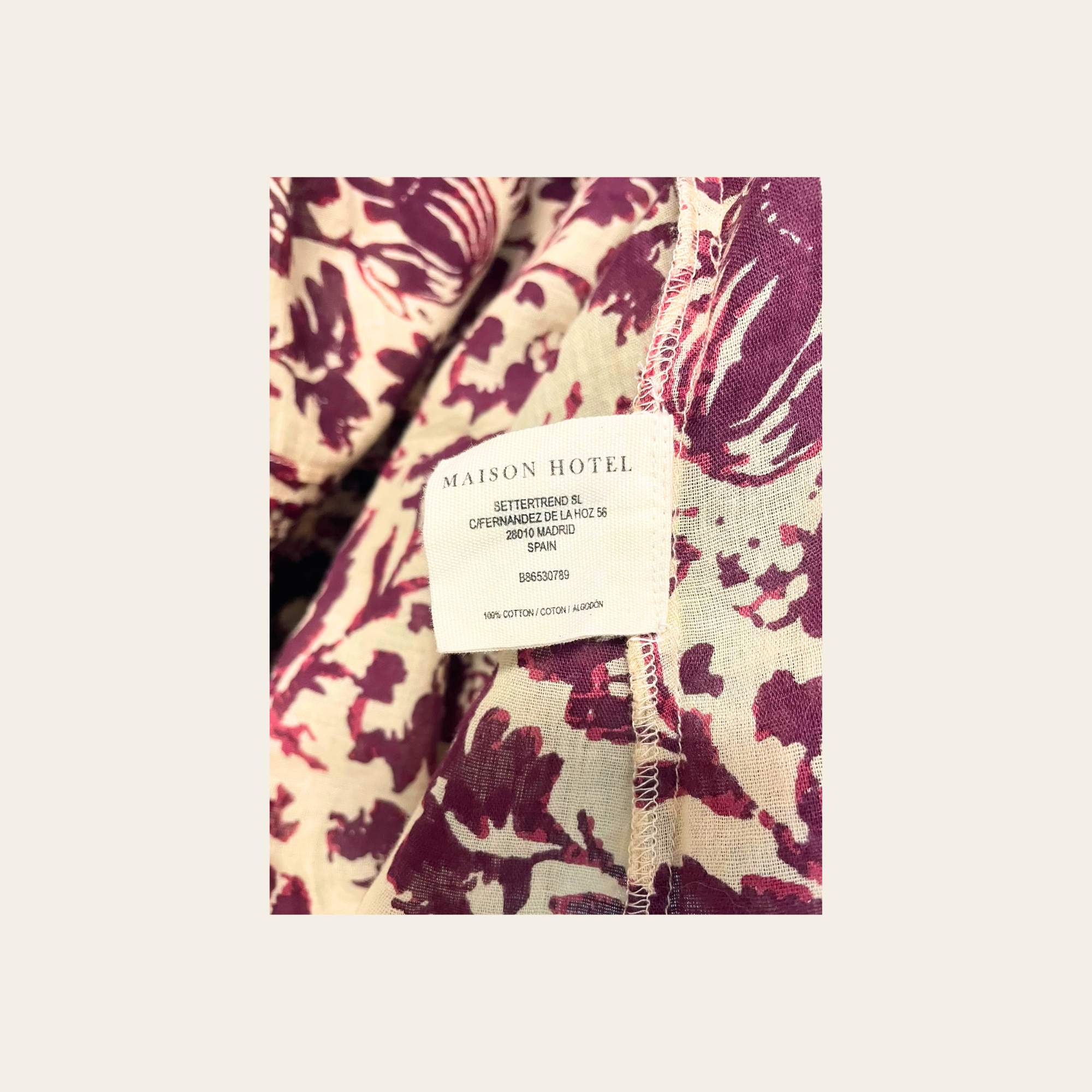Maison Hotel Blouse, S