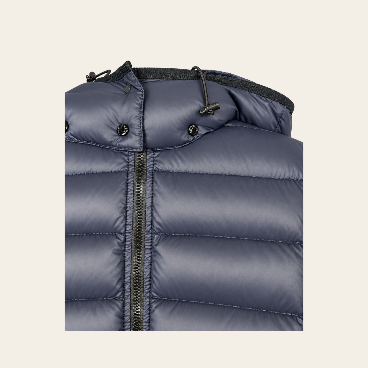 MONCLER — Doudoune Bea ceinturée en duvet bleu marine, S