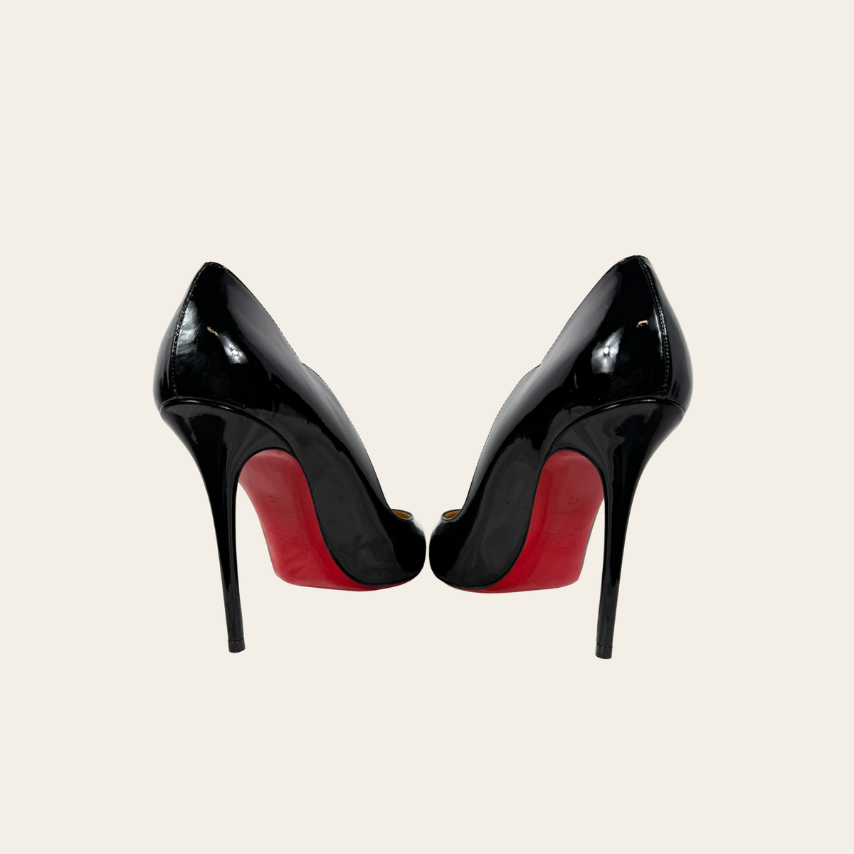ESCARPINS CHRISTIAN LOUBOUTIN HOT CHICK 130 EN CUIR VERNI NOIR, TAILLE 40