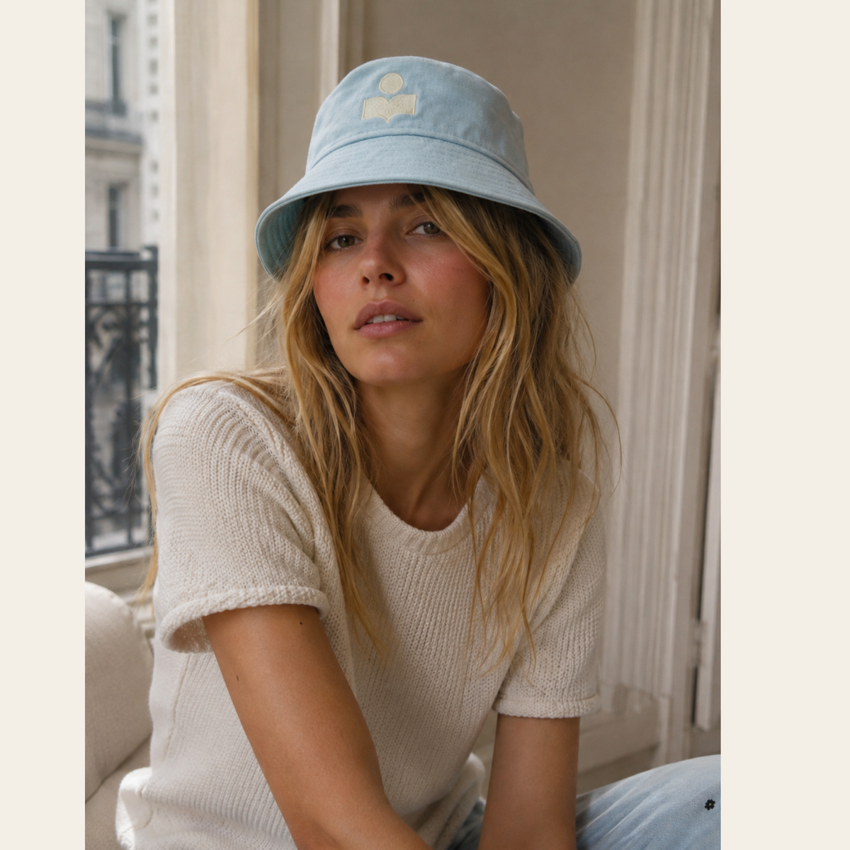 ISABEL MARANT – Chapeau Bob Haley en Toile de Coton Bleu Pâle, T 57