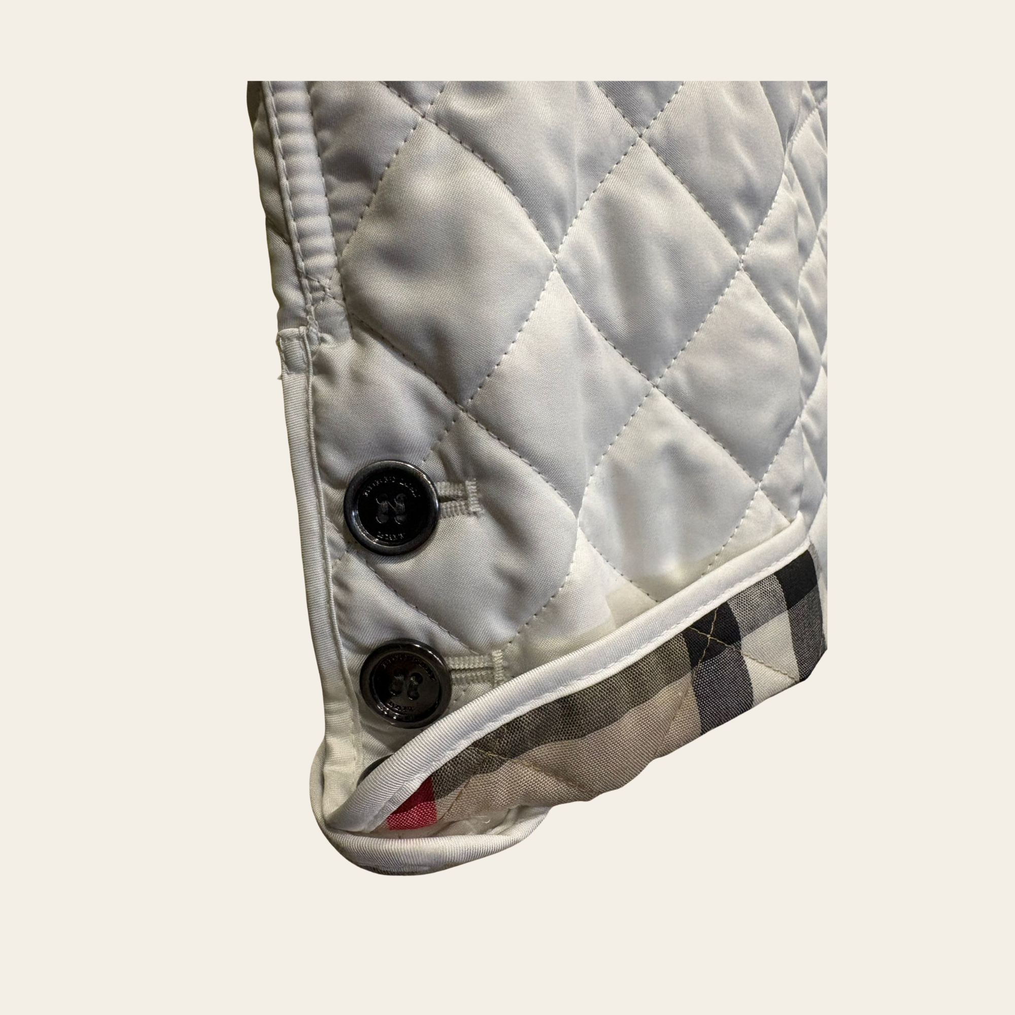 BURBERRY - Diamond Quilted Jacket - XS/SMALL