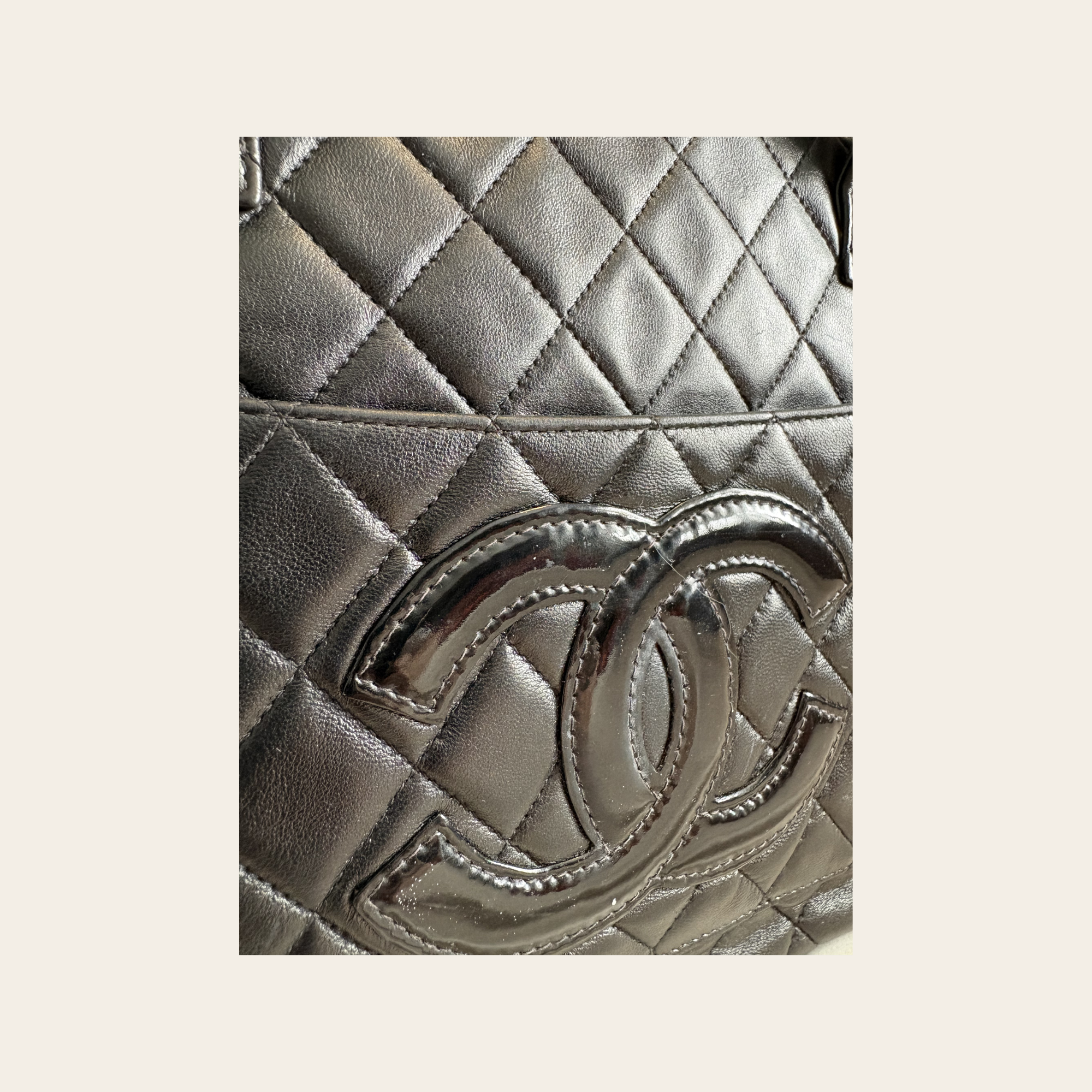 Chanel - CC Pocket Tote