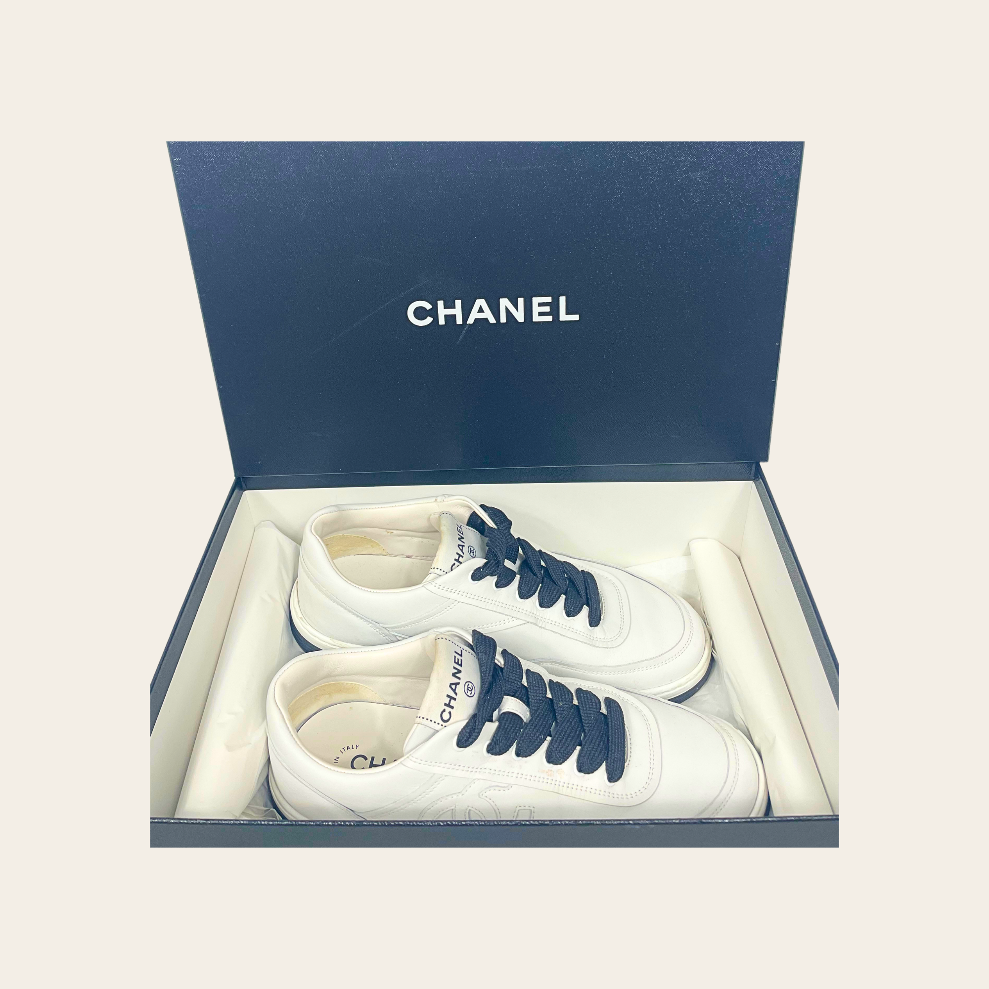 Sneakers Chanel CC Logo en Cuir Blanc , Taille 38