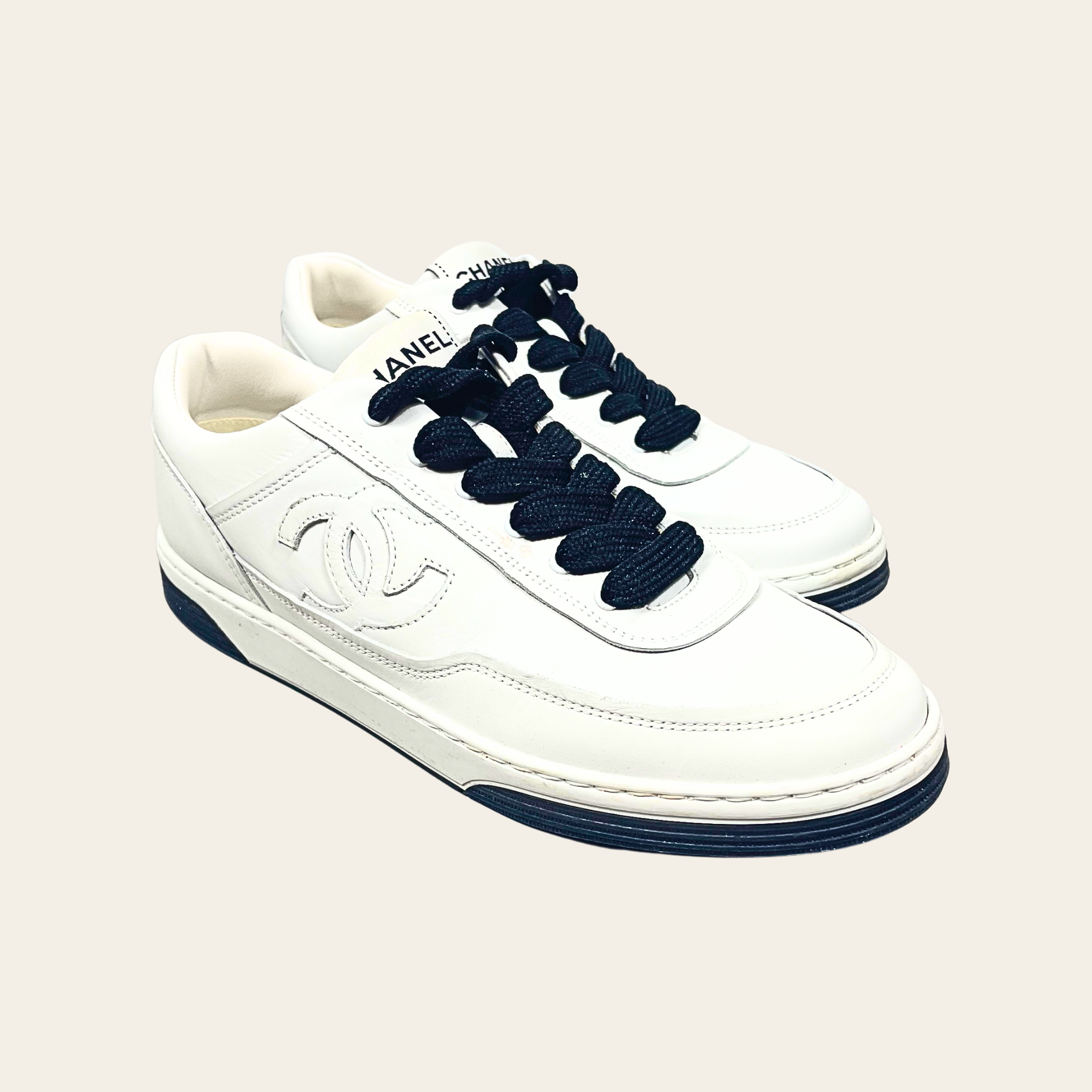 Sneakers Chanel CC Logo en Cuir Blanc , Taille 38