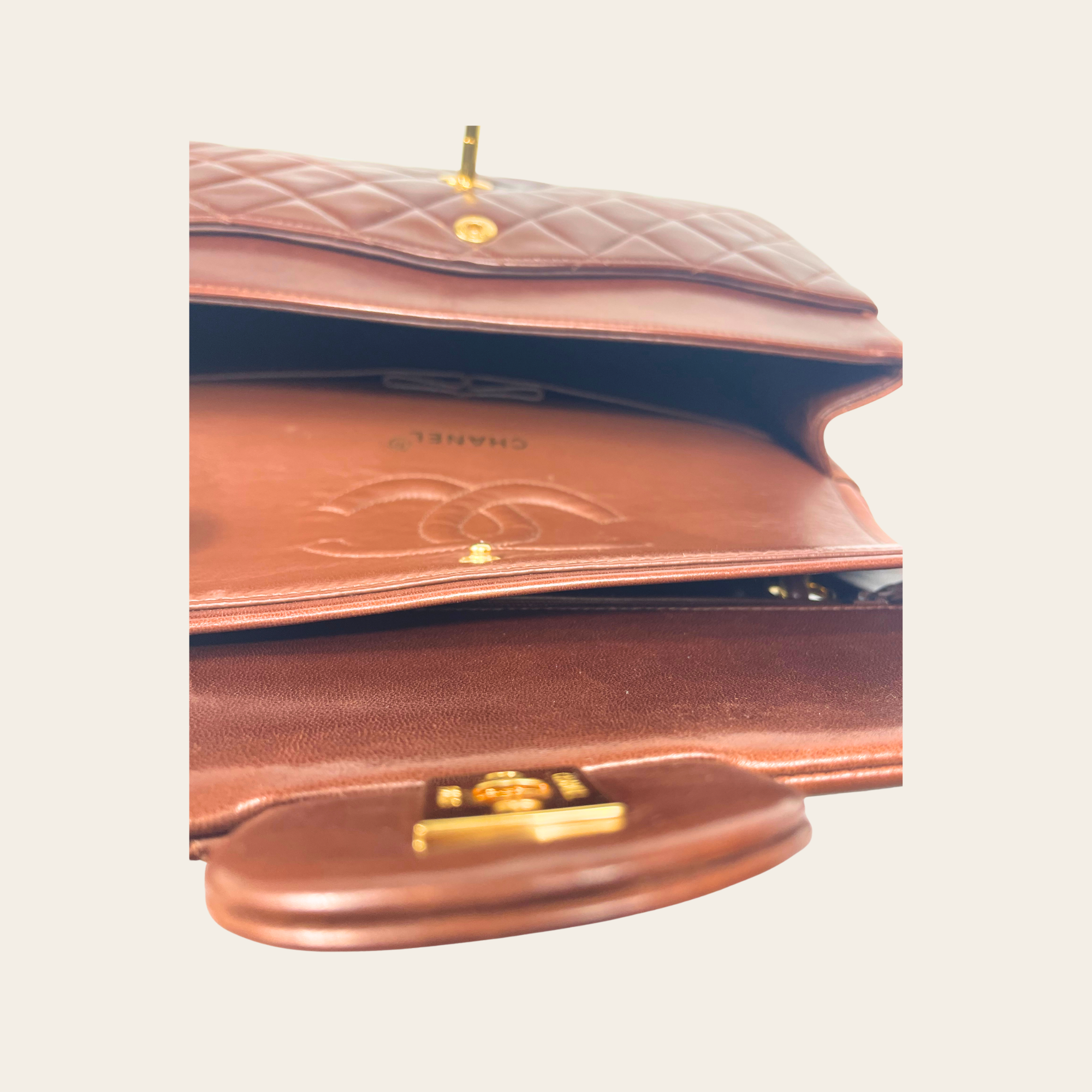 CHANEL-Classic Medium Double Flap 24K Cuir d’Agneau Matelassé Marron (1996-1997)