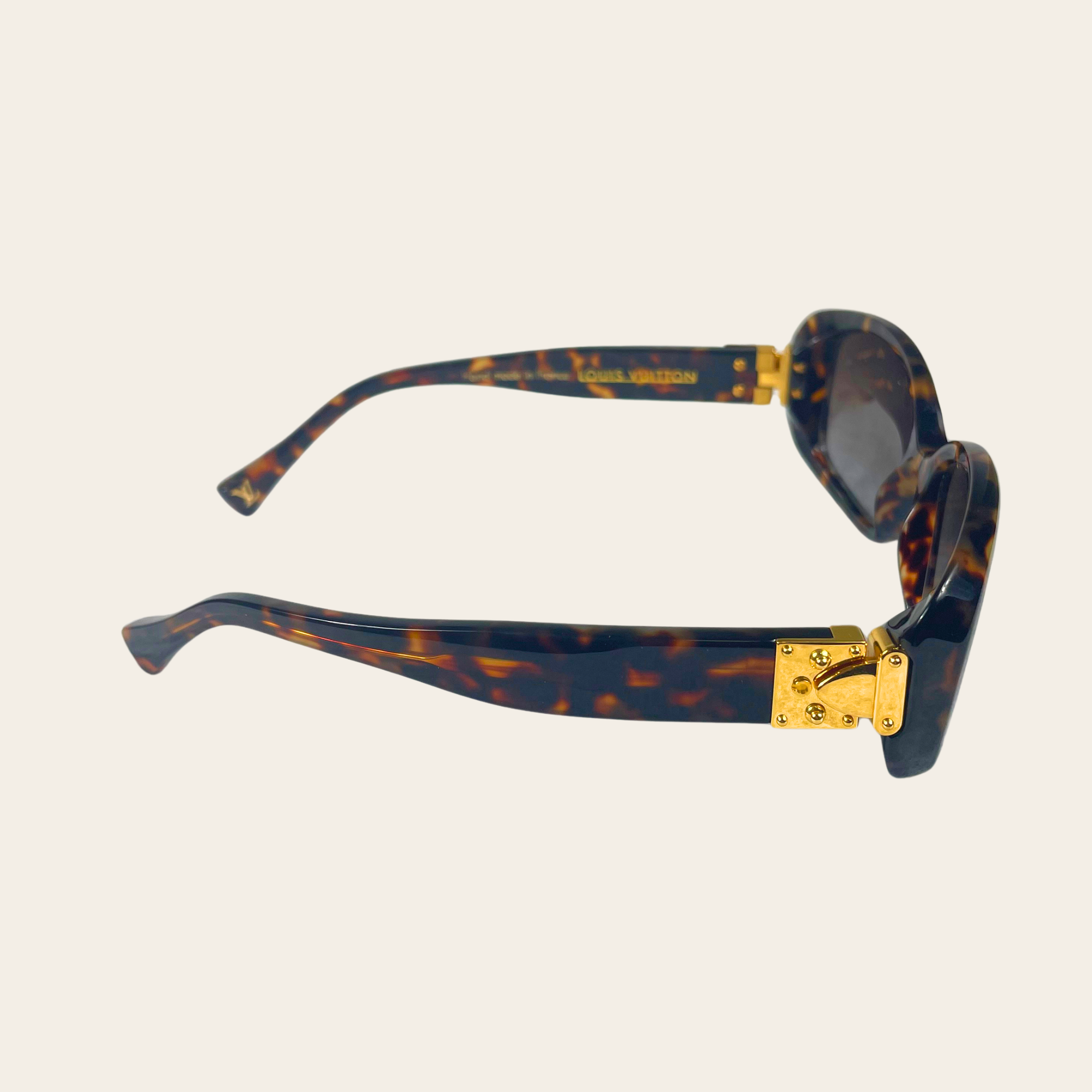 LOUIS VUITTON – Lunettes de Soleil Soupçon Carrée