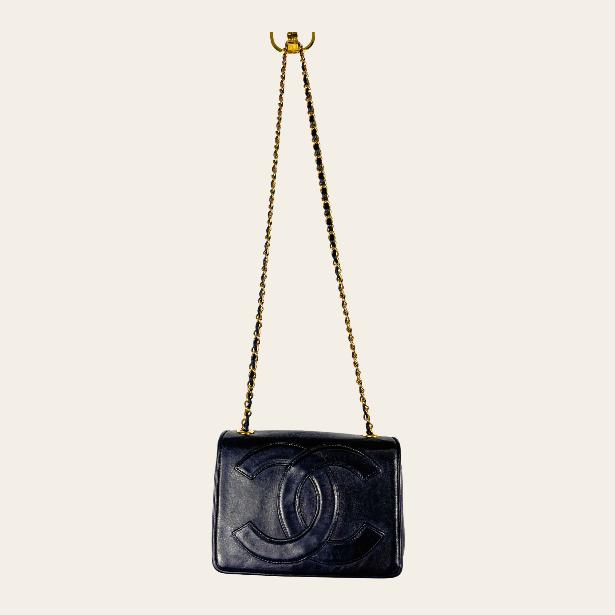 Chanel CC Logo Flap Bag Small Vintage 1986-88