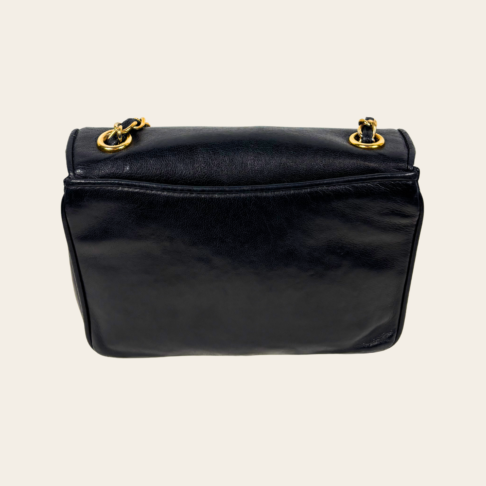 Chanel CC Logo Flap Bag Small Vintage 1986-88