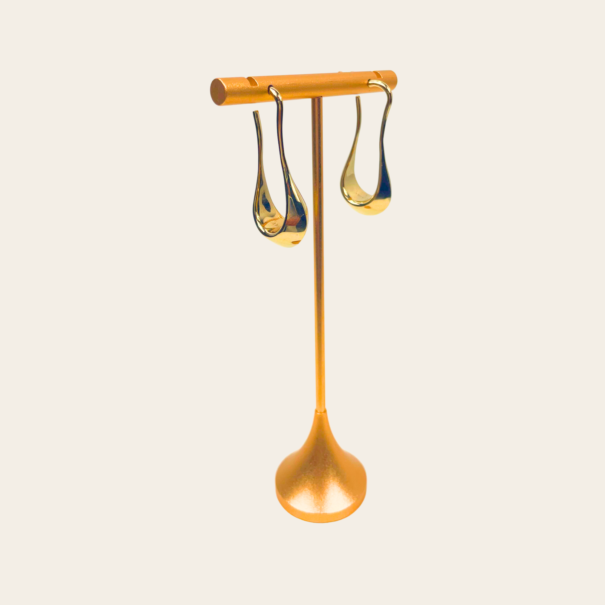 LEMAIRE – Boucles d’oreilles Drop Sculptural Gold Tone