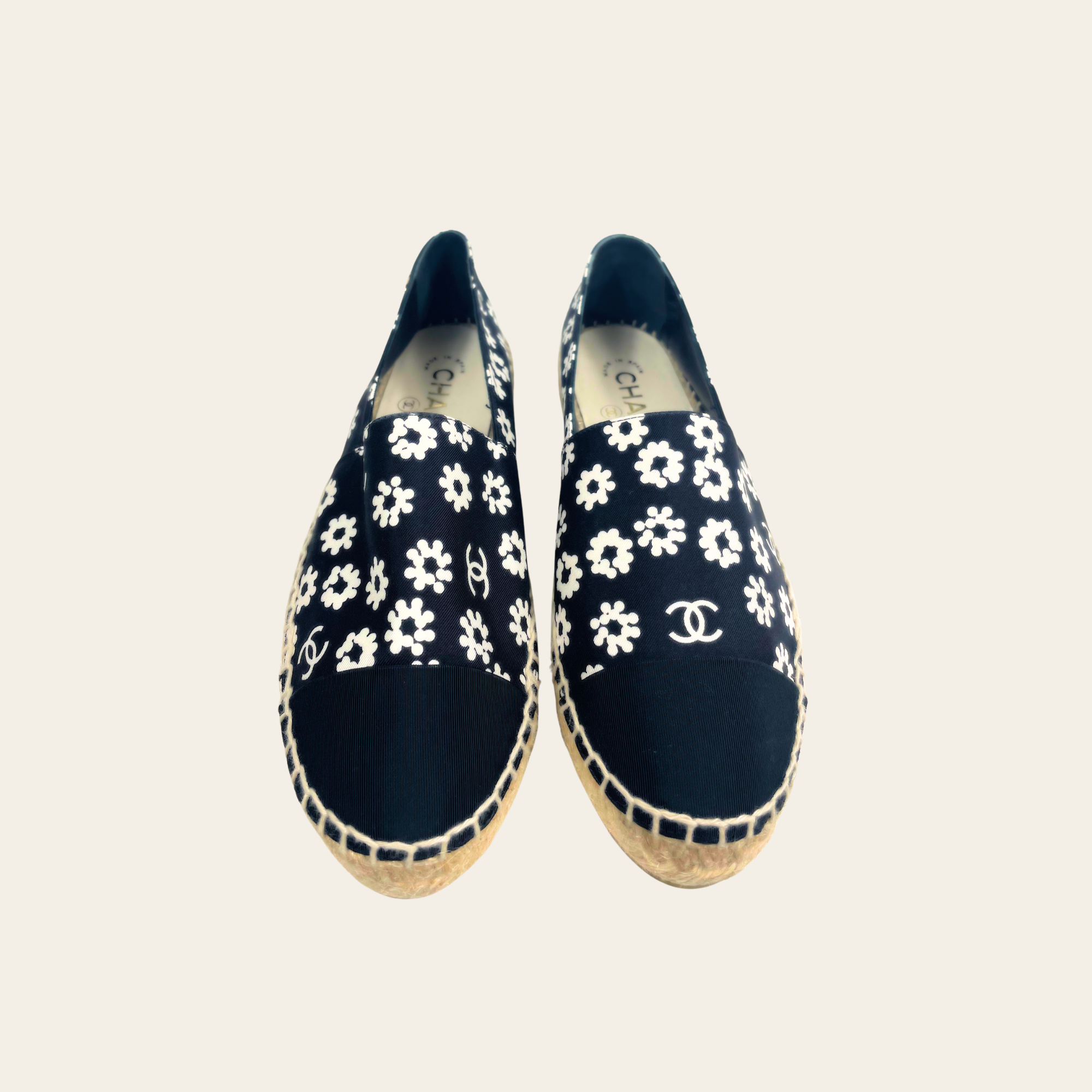 CHANEL – Espadrilles CC Camélia Imprimé, Taille 37