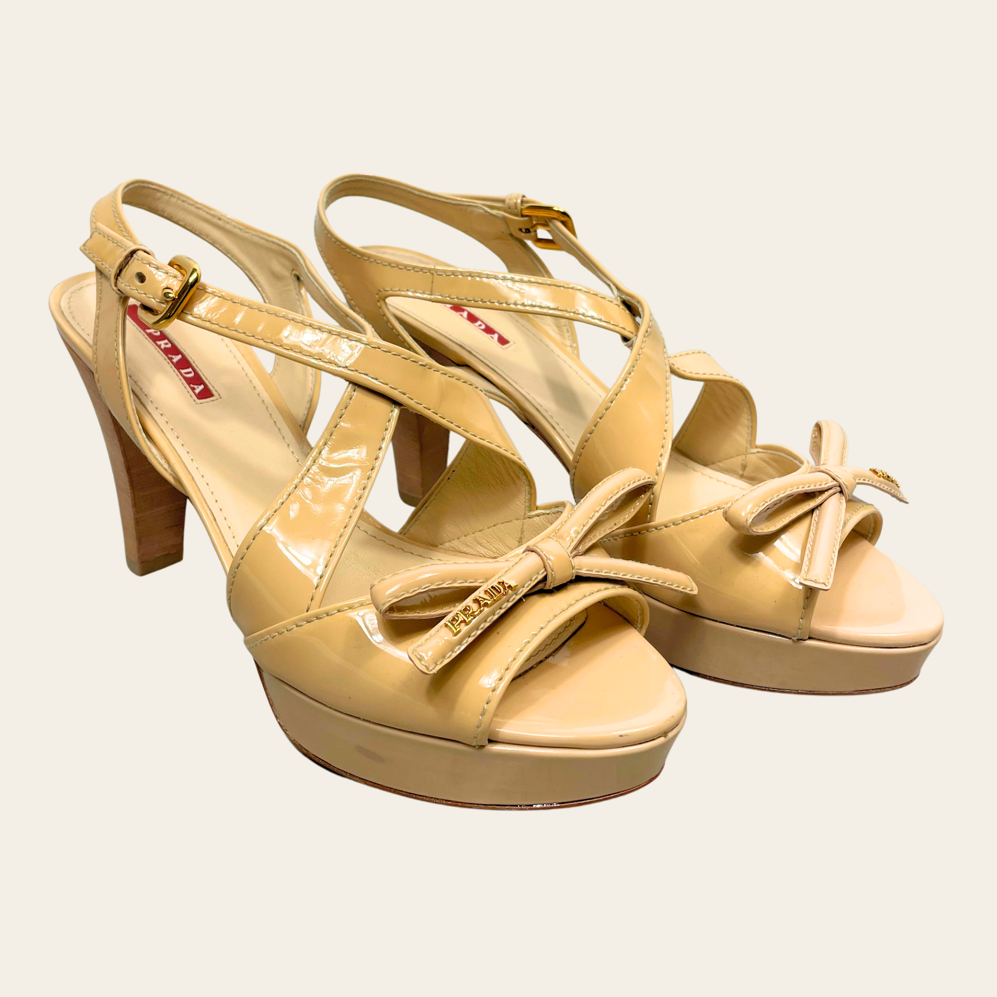 Prada Bow, 38.5