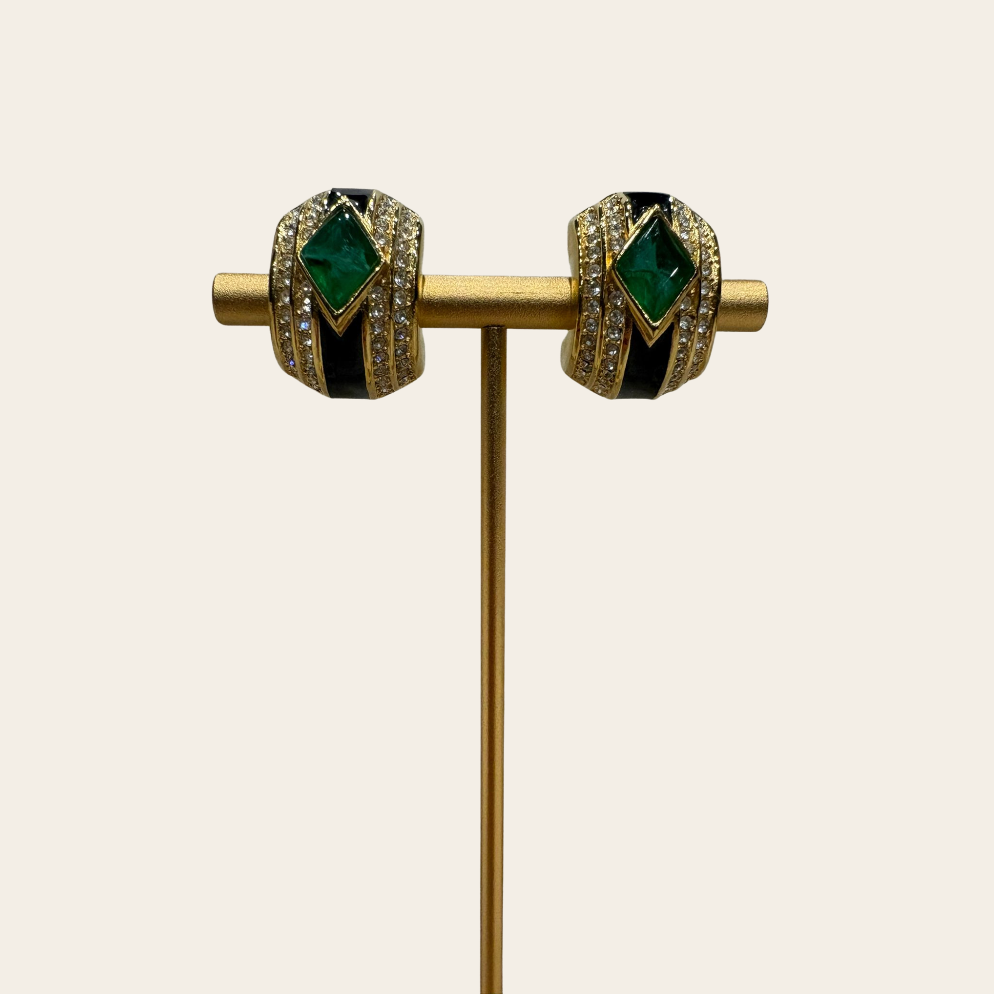 CHRISTIAN DIOR - “Cabochon Couture” clip vintage