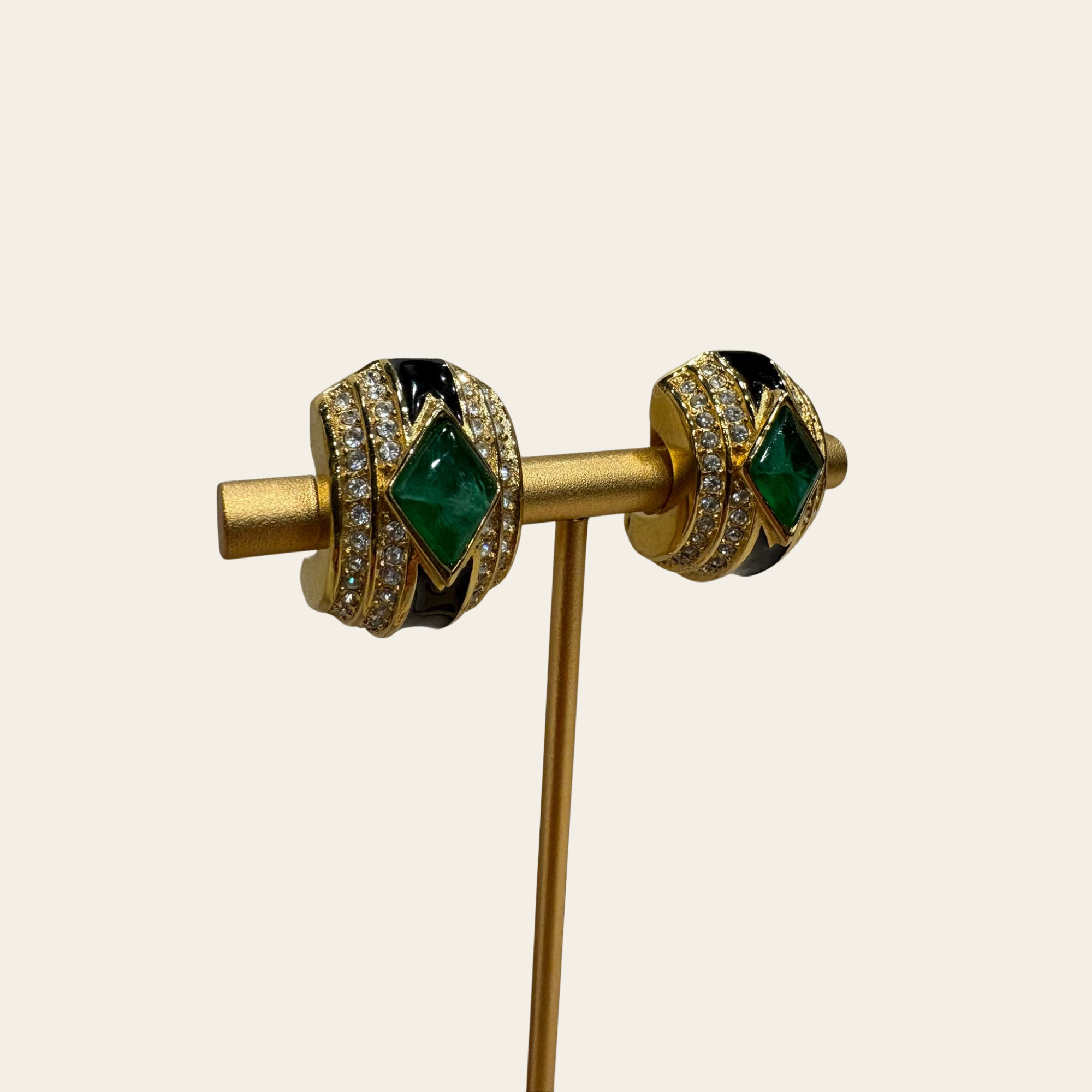 CHRISTIAN DIOR - “Cabochon Couture” clip vintage