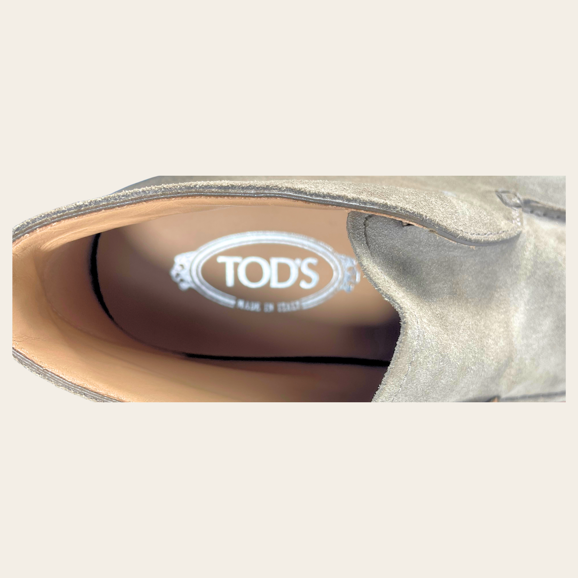 Tod's - Desert Suede Chukka Boots, 5