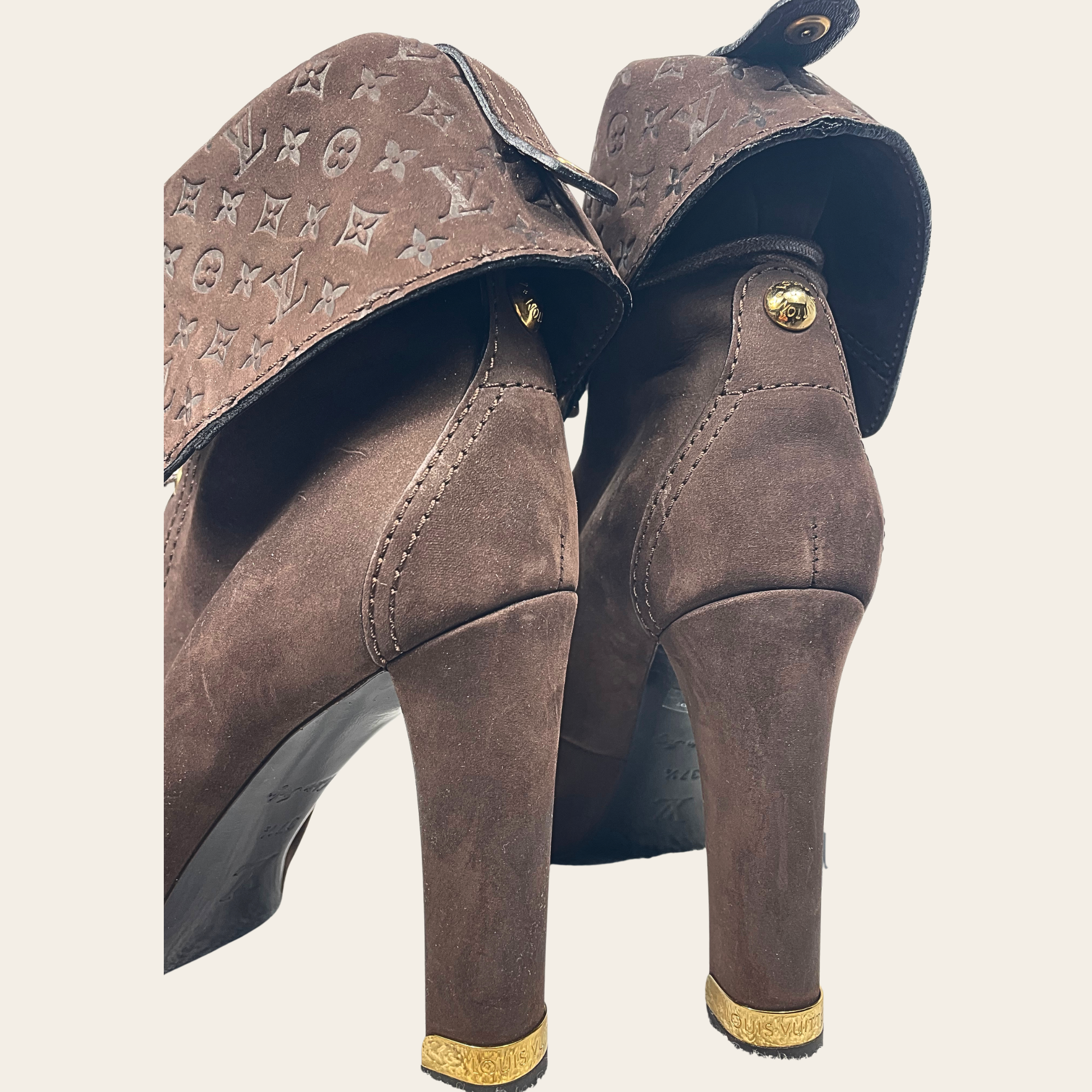 LOUIS VUITTON - Fold-Over Lace Up Booties 37.5