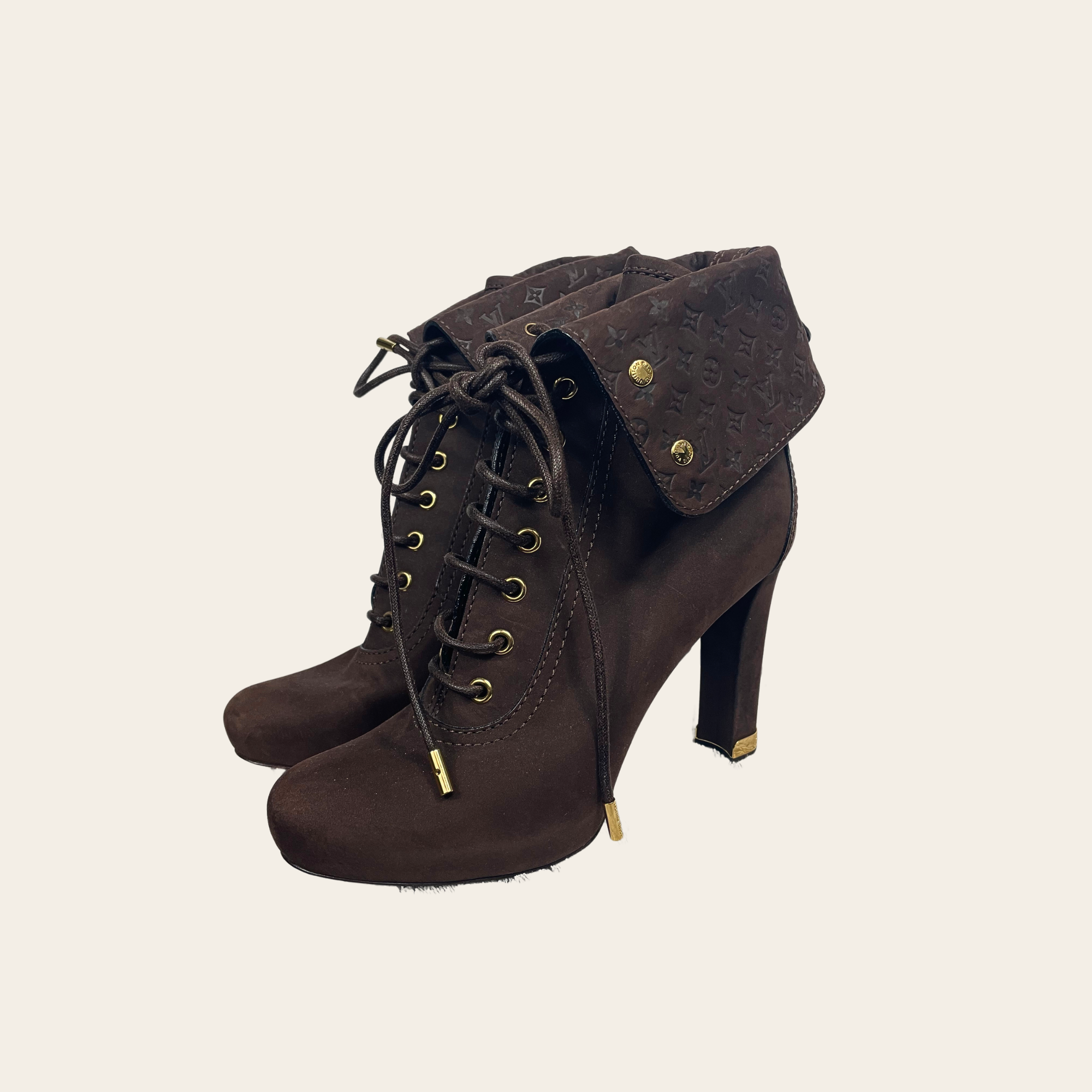 LOUIS VUITTON - Fold-Over Lace Up Booties 37.5