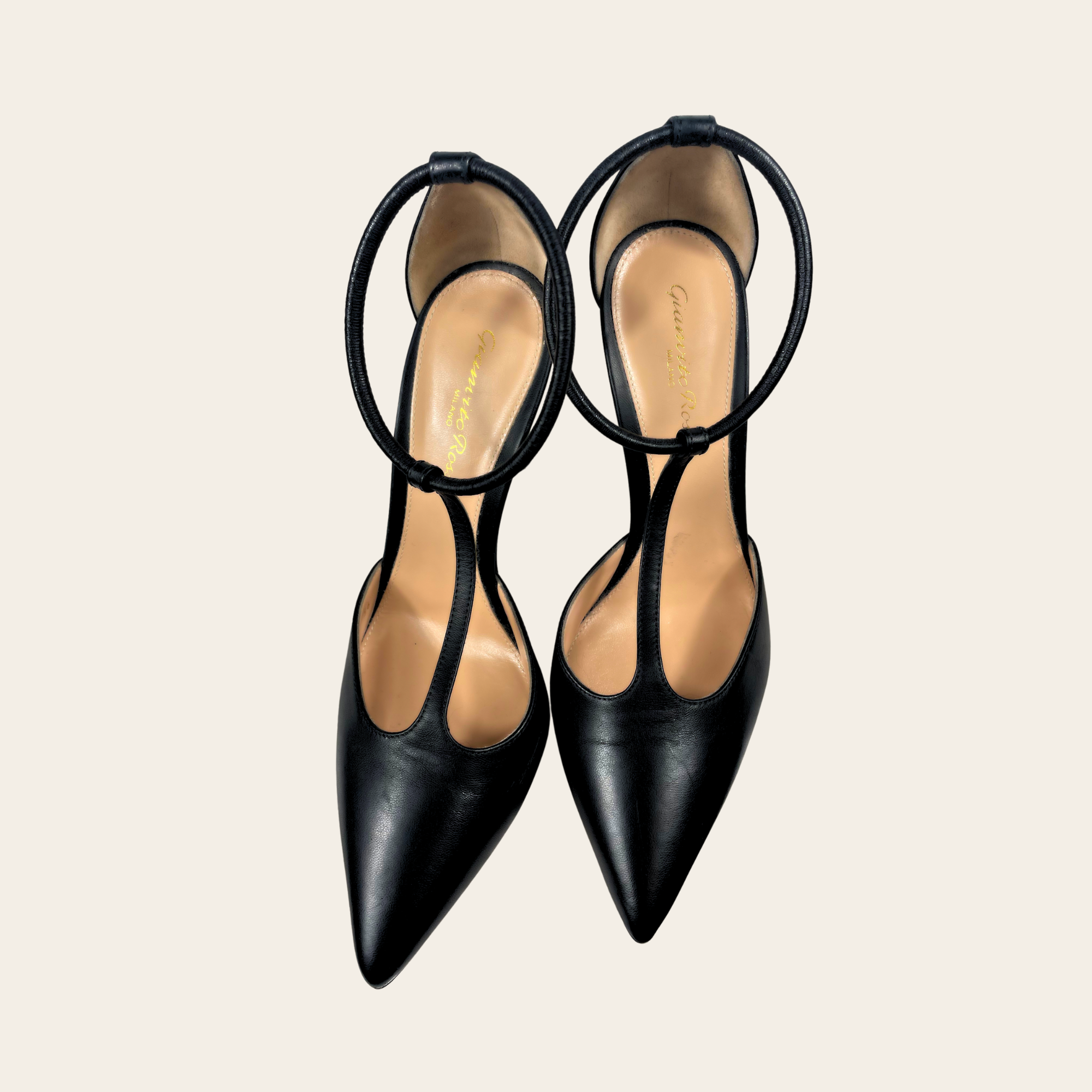 GIANVITO ROSSI - Ribbon T-Strap Pumps 36