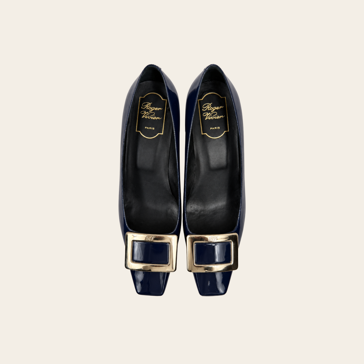 ROGER VIVIER — Escarpins à boucle signature en cuir verni bleu marine, taille 39