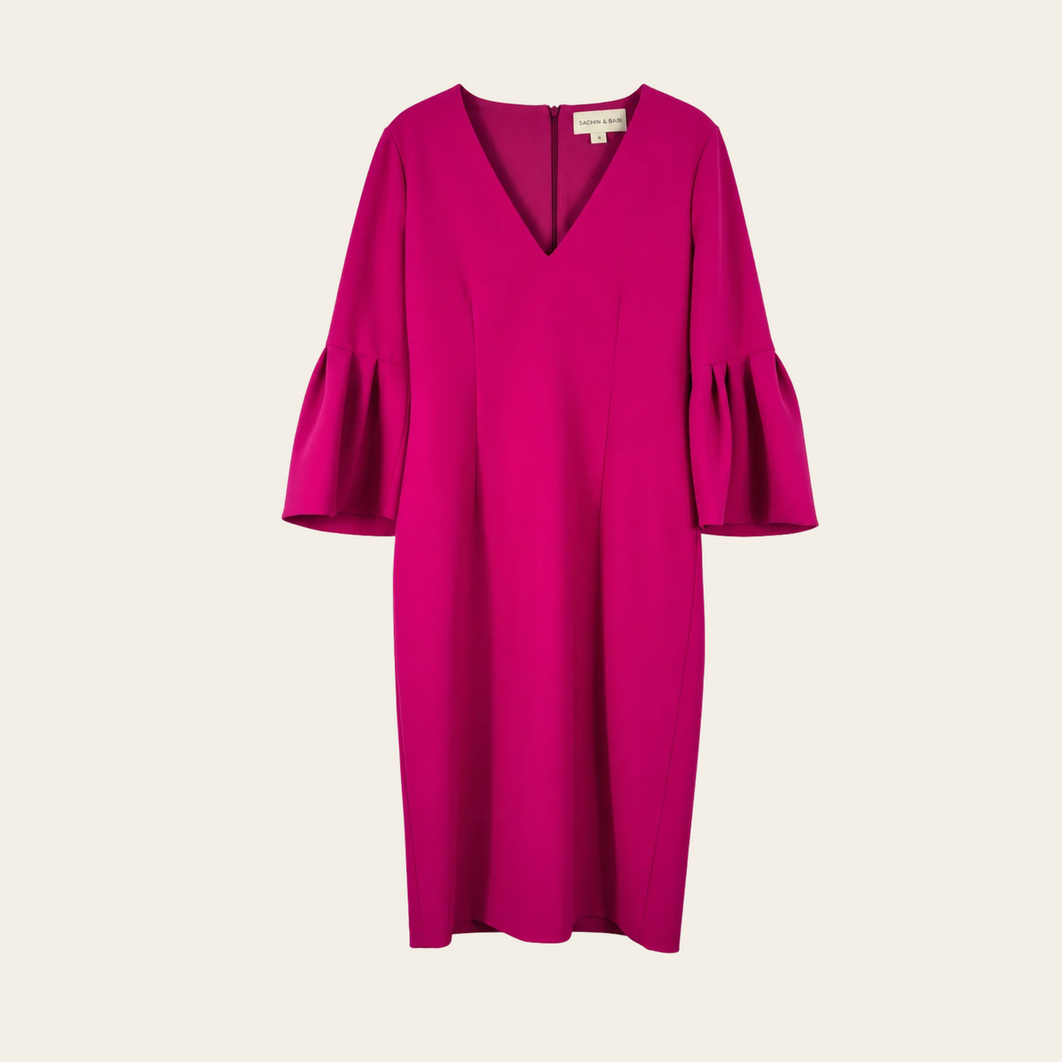 SACHIN & BABI — Robe Ginette en crêpe fuchsia à encolure en V et manches évasées plissées — L (10 US)