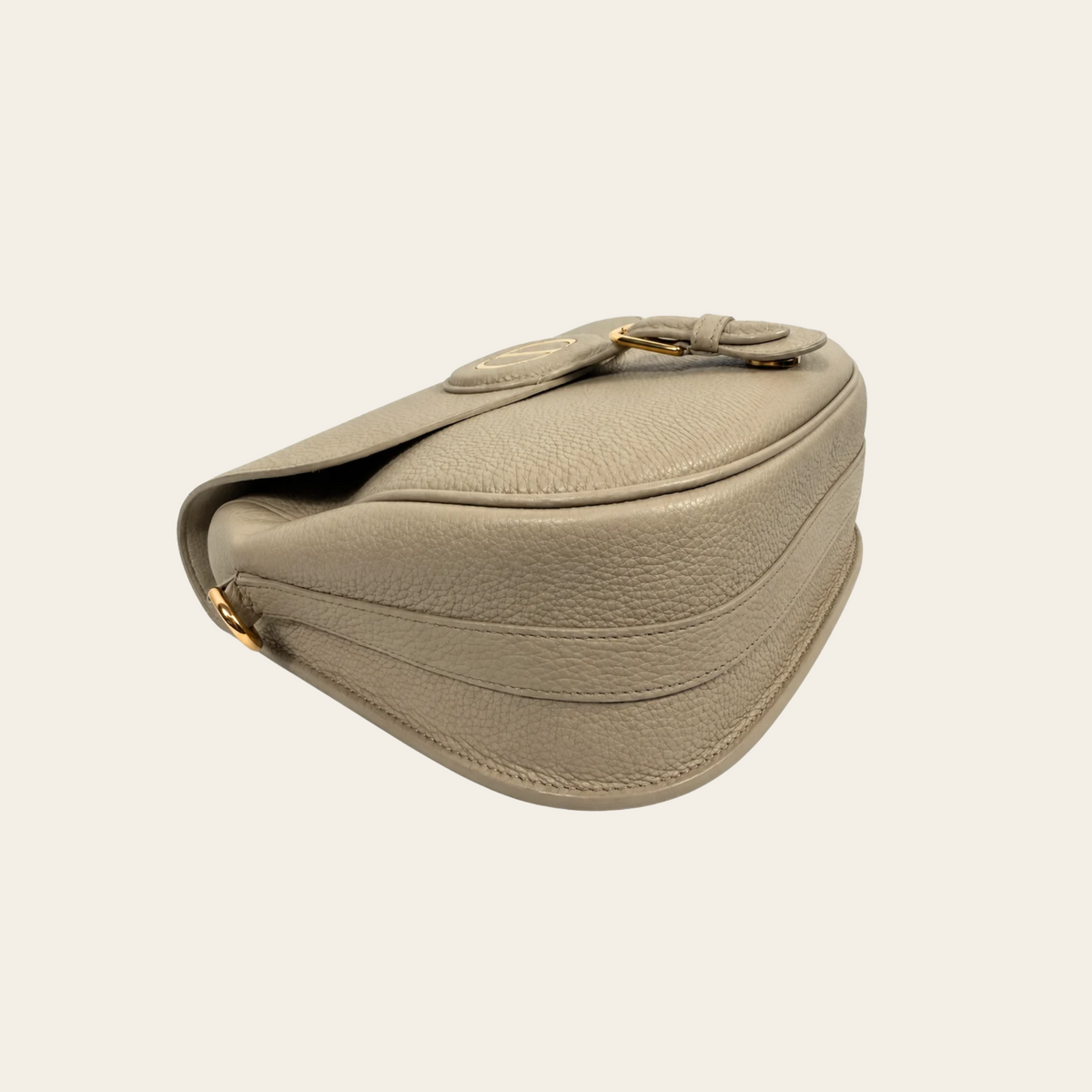 DIOR — Sac Bobby Large en cuir grainé beige avec bandoulière Dior Oblique et détails dorés, taille L