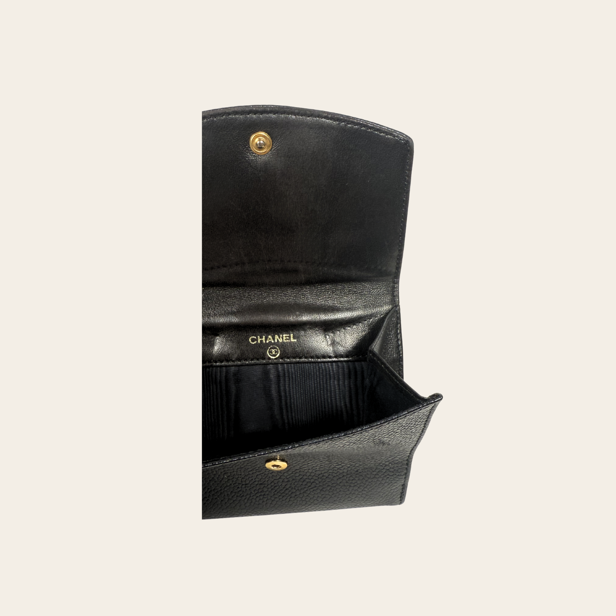 CHANEL Portefeuille Timeless CC Bifold Caviar Noir, Taille Compact