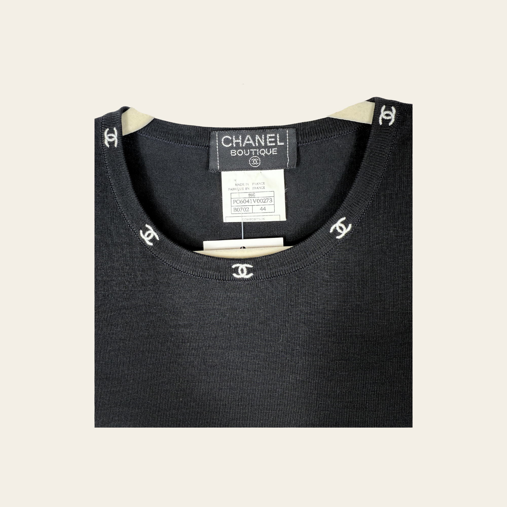 Haut sans manches Chanel Boutique Cruise 1996 à bordures CC brodées, Taille 44 FR / US 12