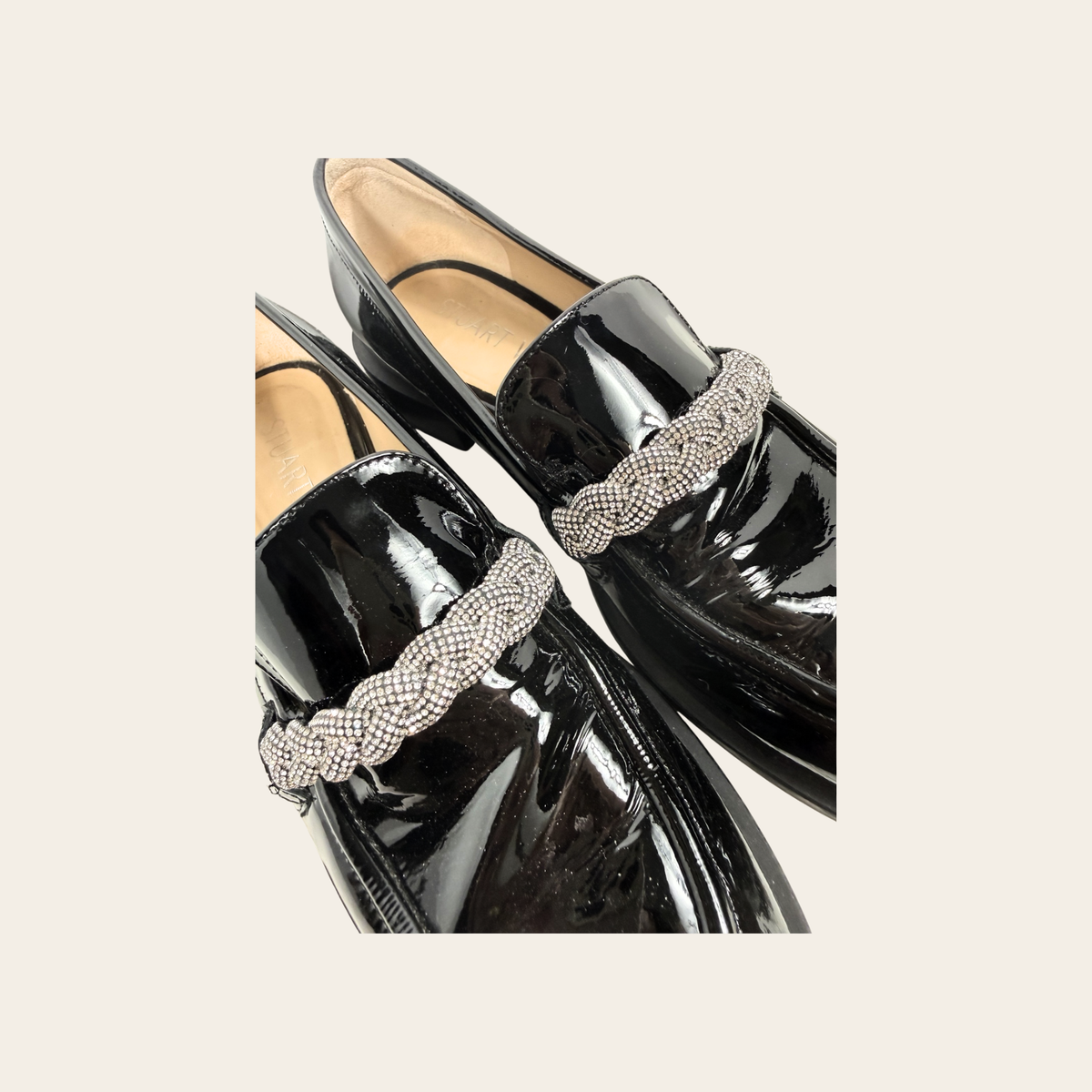 STUART WEITZMAN – Palmer Hishine Loafers en cuir verni à tresse de cristaux – Noir – Taille 38 / US 7.5