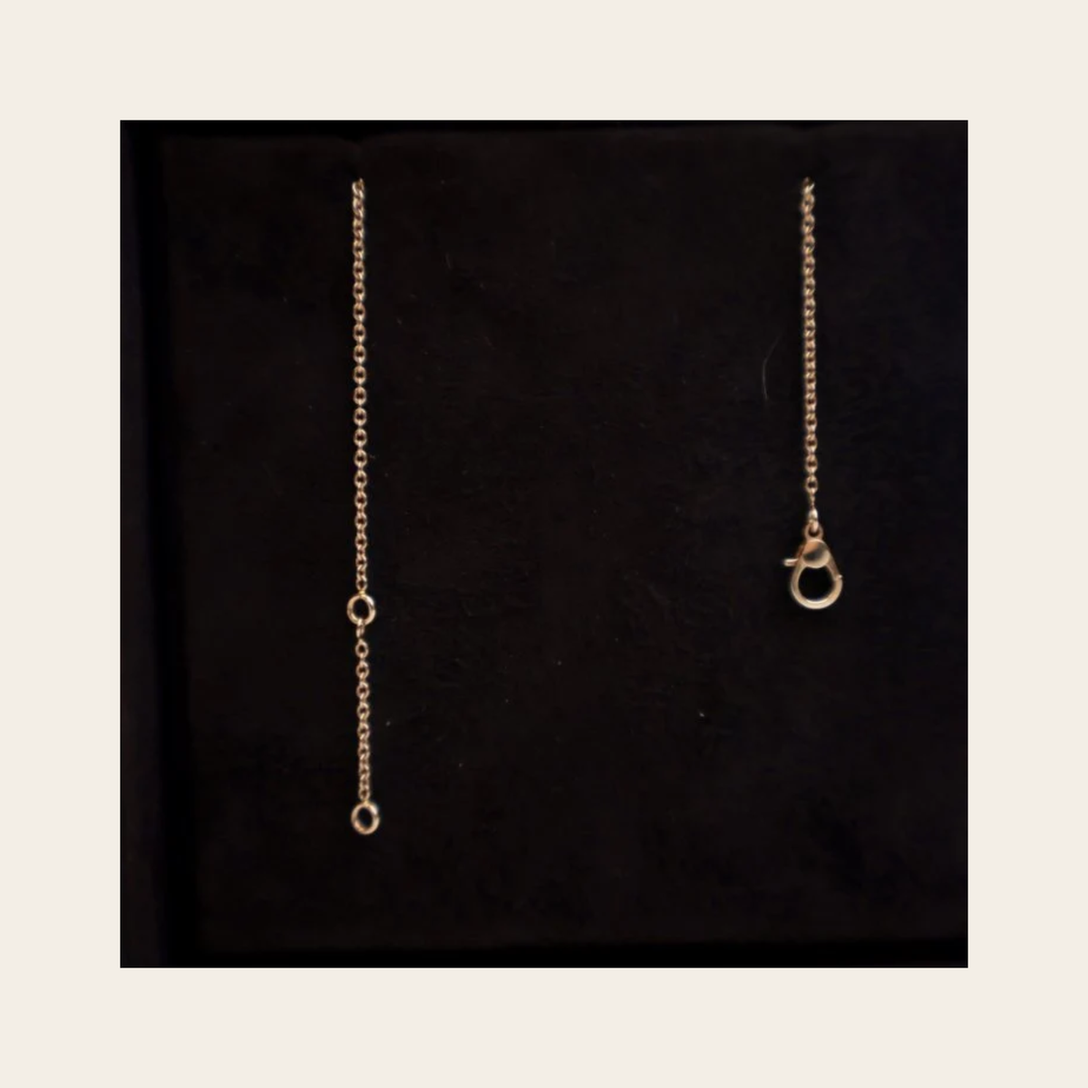 HERMÈS — Collier pendentif Finesse en or rose et diamants