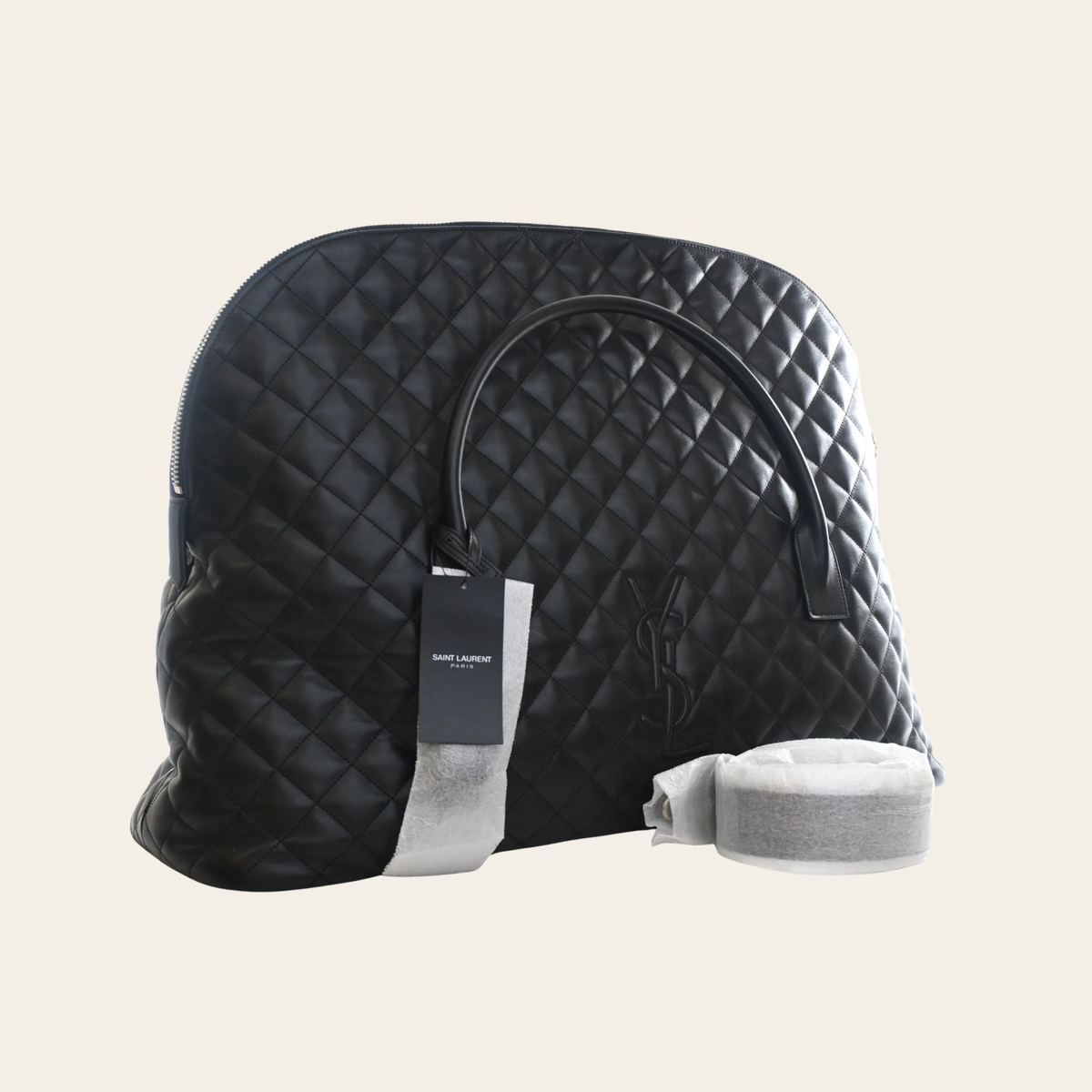 SAINT LAURENT — Sac de voyage ES Giant en cuir de veau matelassé noir