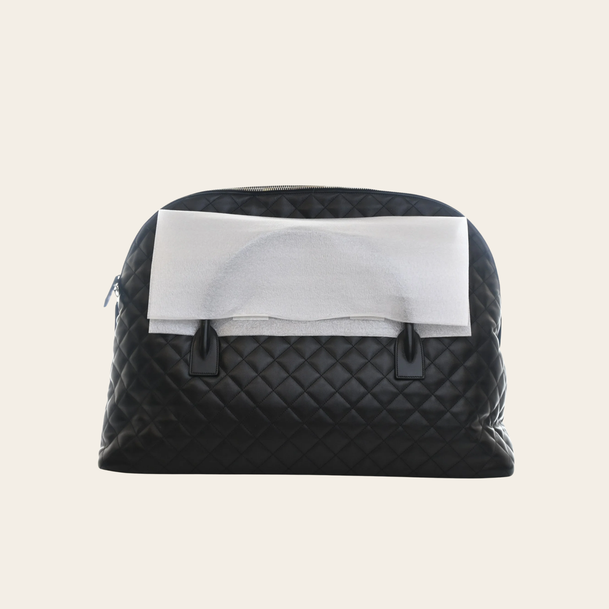 SAINT LAURENT — Sac de voyage ES Giant en cuir de veau matelassé noir