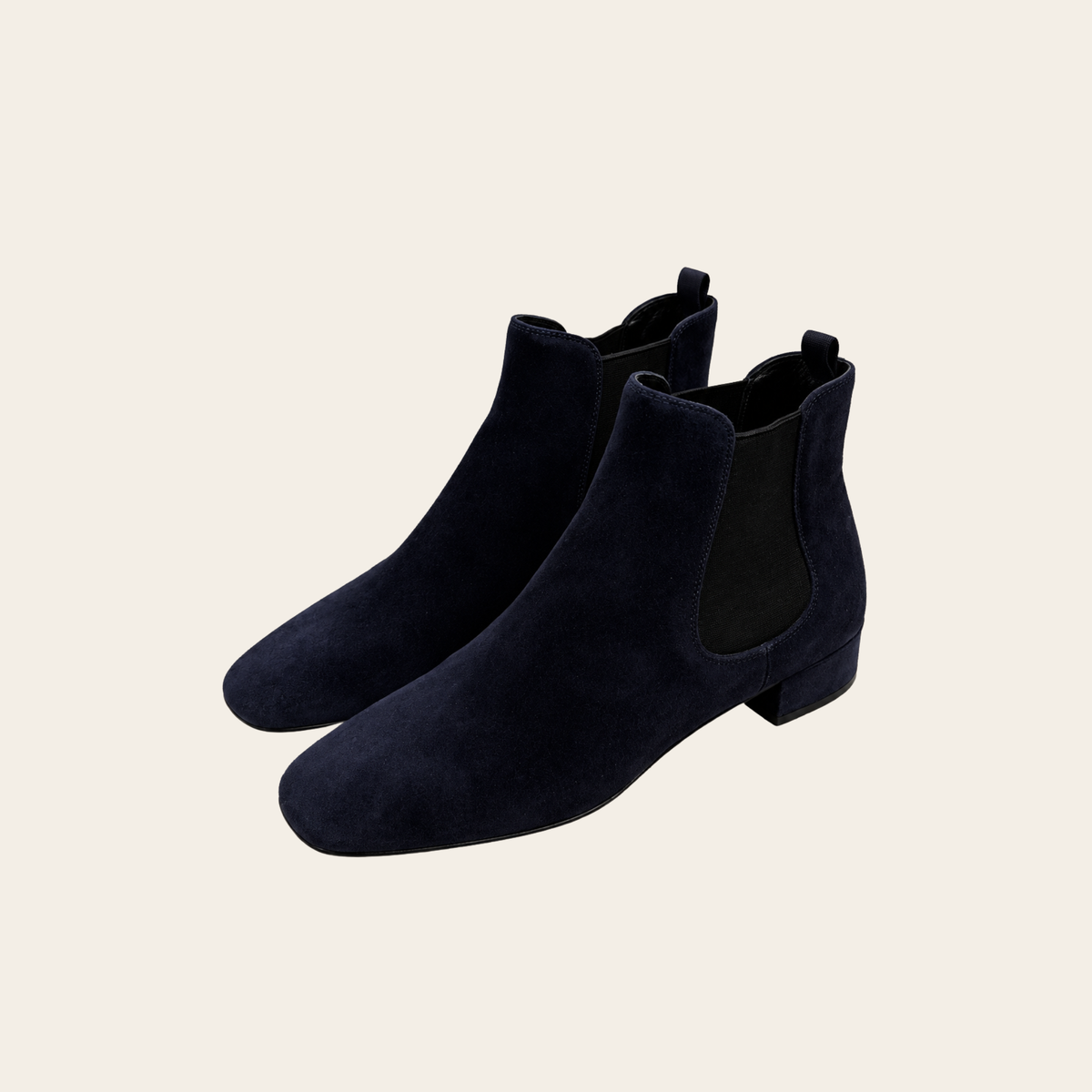 PRADA — Bottines Chelsea en suède bleu marine à bout carré, Taille 39