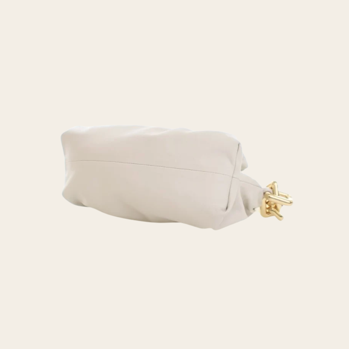 BOTTEGA VENETA – The Chain Pouch en Cuir Beige, Grand Modèle